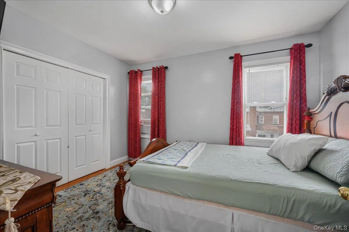 11428 130th Street, New York, NY, 3 Bedrooms Bedrooms, 7 Rooms Rooms,2 BathroomsBathrooms,Residential,For Rent,130th,0,1047606 11428 130th Street, New York, NY, 3 Bedrooms Bedrooms, 7 Rooms Rooms,2 BathroomsBathrooms,Residential,For Rent,130th,0,1047606
