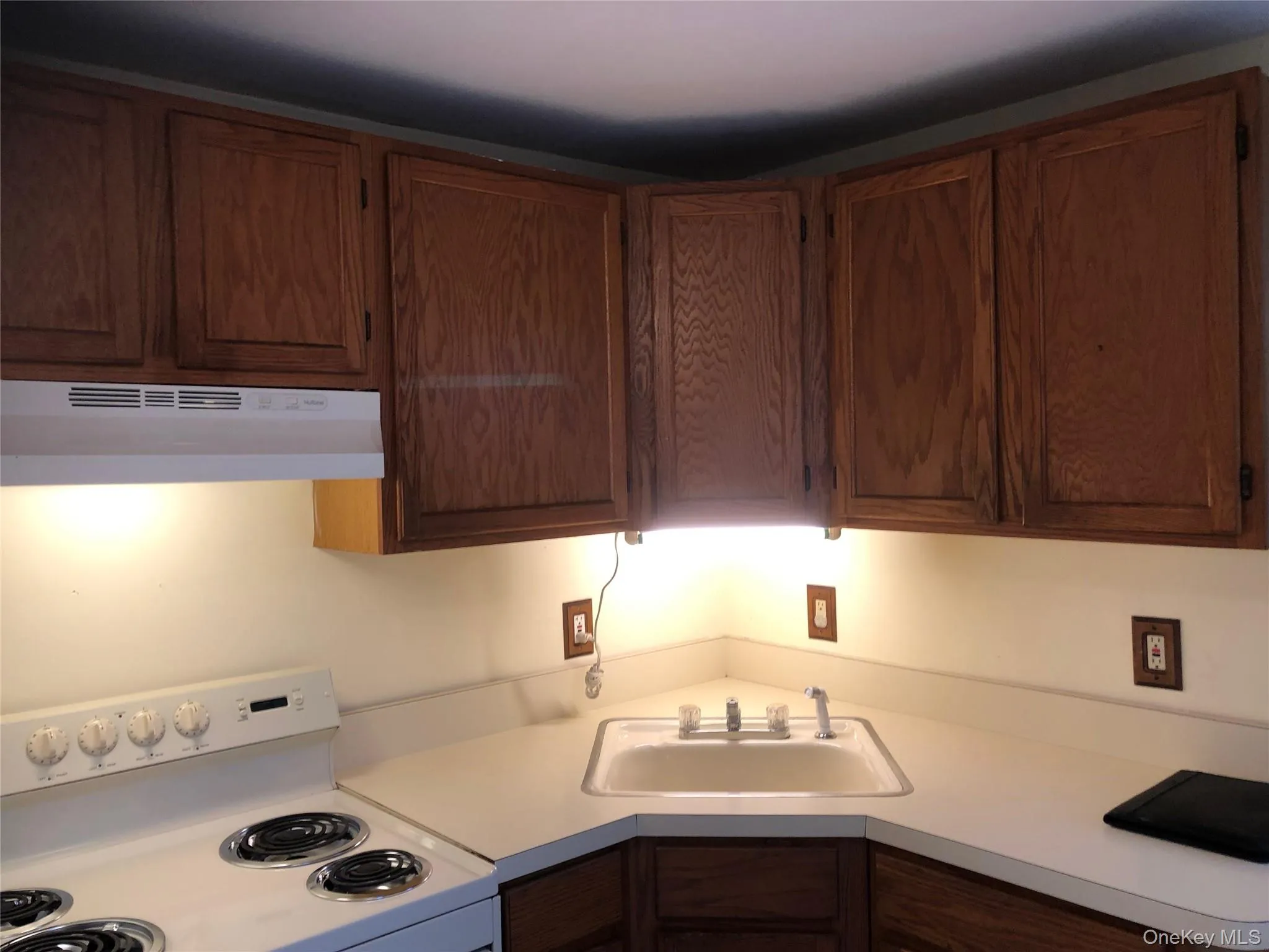 1887 Joshuas Path, Islip, NY, 2 Bedroom Bedrooms, 4 Room Rooms,1 BathroomBathrooms,Residential Lease,For Rent,Joshuas,0,1047612 1887 Joshuas Path, Islip, NY, 2 Bedroom Bedrooms, 4 Room Rooms,1 BathroomBathrooms,Residential Lease,For Rent,Joshuas,0,1047612