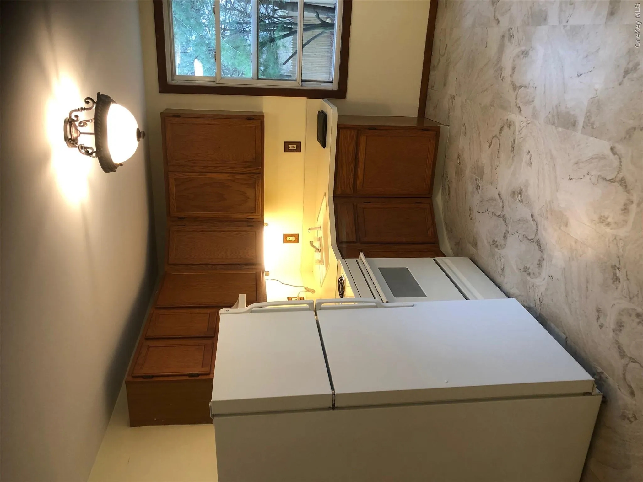 1887 Joshuas Path, Islip, NY, 2 Bedroom Bedrooms, 4 Room Rooms,1 BathroomBathrooms,Residential Lease,For Rent,Joshuas,0,1047612 1887 Joshuas Path, Islip, NY, 2 Bedroom Bedrooms, 4 Room Rooms,1 BathroomBathrooms,Residential Lease,For Rent,Joshuas,0,1047612