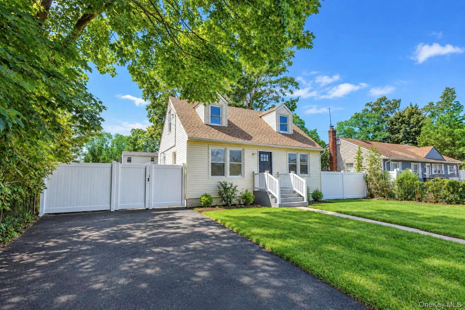 130 Elk Street, Babylon, NY, 4 Bedrooms Bedrooms, 9 Rooms Rooms,2 BathroomsBathrooms,Residential,For Rent,Elk,0,1047615 130 Elk Street, Babylon, NY, 4 Bedrooms Bedrooms, 9 Rooms Rooms,2 BathroomsBathrooms,Residential,For Rent,Elk,0,1047615