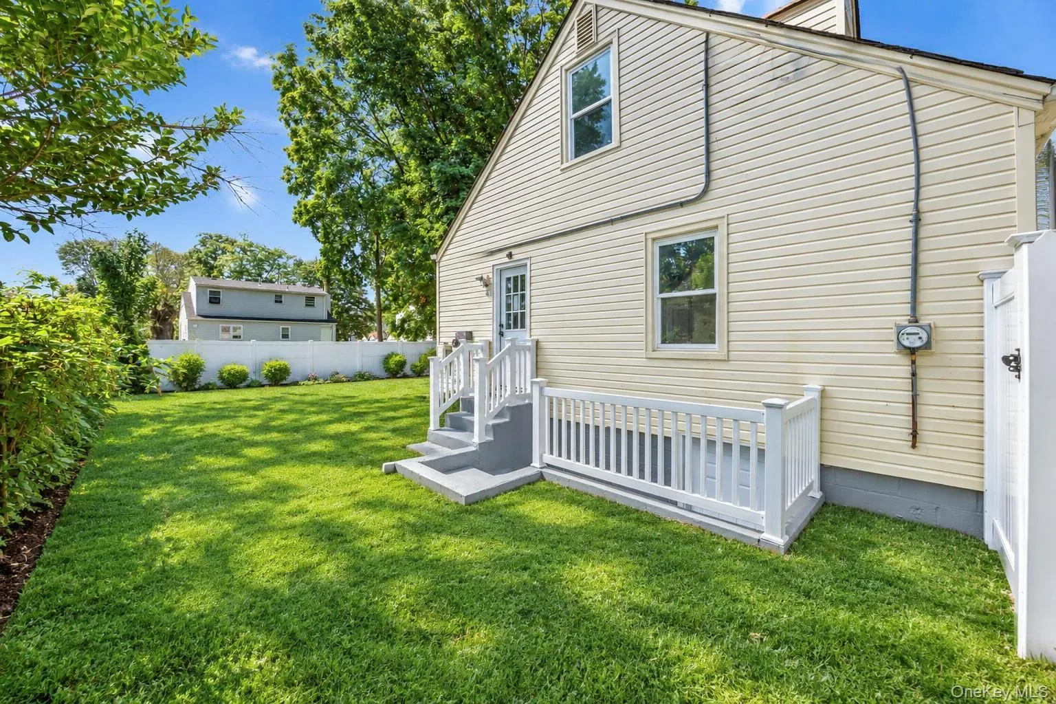130 Elk Street, Babylon, NY, 4 Bedrooms Bedrooms, 9 Rooms Rooms,2 BathroomsBathrooms,Residential,For Rent,Elk,0,1047615 130 Elk Street, Babylon, NY, 4 Bedrooms Bedrooms, 9 Rooms Rooms,2 BathroomsBathrooms,Residential,For Rent,Elk,0,1047615