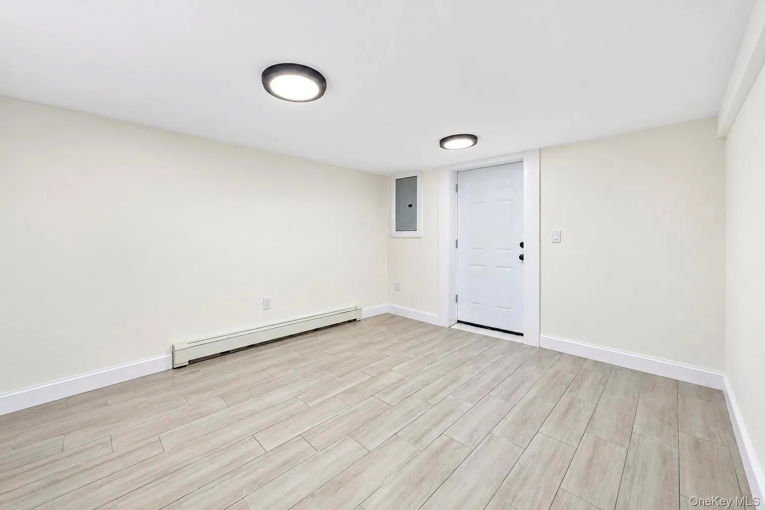 130 Elk Street, Babylon, NY, 4 Bedrooms Bedrooms, 9 Rooms Rooms,2 BathroomsBathrooms,Residential,For Rent,Elk,0,1047615 130 Elk Street, Babylon, NY, 4 Bedrooms Bedrooms, 9 Rooms Rooms,2 BathroomsBathrooms,Residential,For Rent,Elk,0,1047615