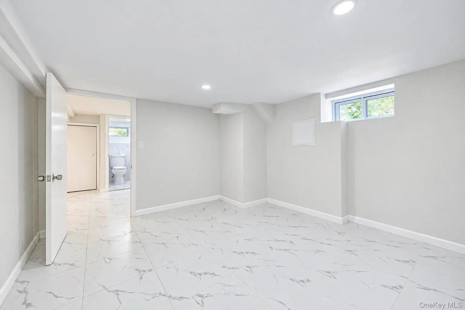 55 32nd Street, Babylon, NY, 4 Bedrooms Bedrooms, 9 Rooms Rooms,2 BathroomsBathrooms,Residential,For Rent,32nd,0,1047622 55 32nd Street, Babylon, NY, 4 Bedrooms Bedrooms, 9 Rooms Rooms,2 BathroomsBathrooms,Residential,For Rent,32nd,0,1047622