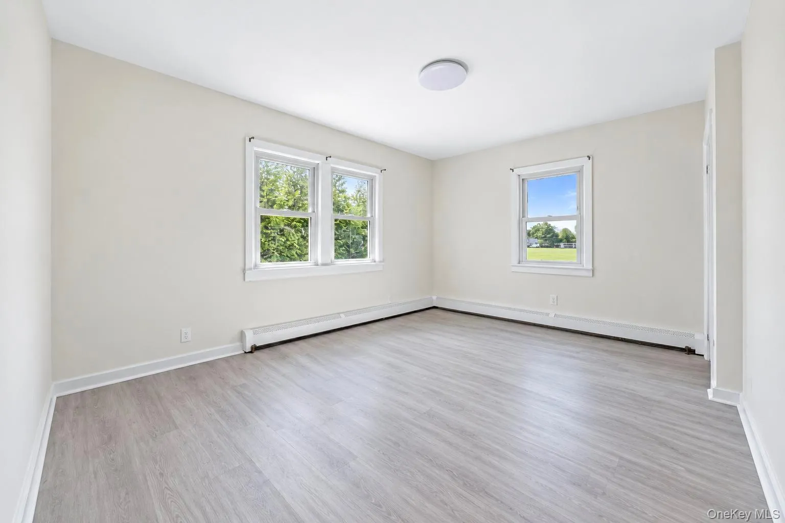 55 32nd Street, Babylon, NY, 4 Bedrooms Bedrooms, 9 Rooms Rooms,2 BathroomsBathrooms,Residential,For Rent,32nd,0,1047622 55 32nd Street, Babylon, NY, 4 Bedrooms Bedrooms, 9 Rooms Rooms,2 BathroomsBathrooms,Residential,For Rent,32nd,0,1047622