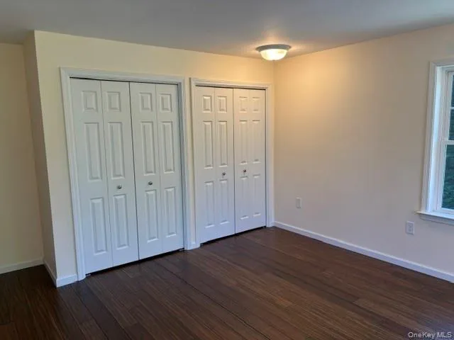 Double primary closets. Double primary closets.
