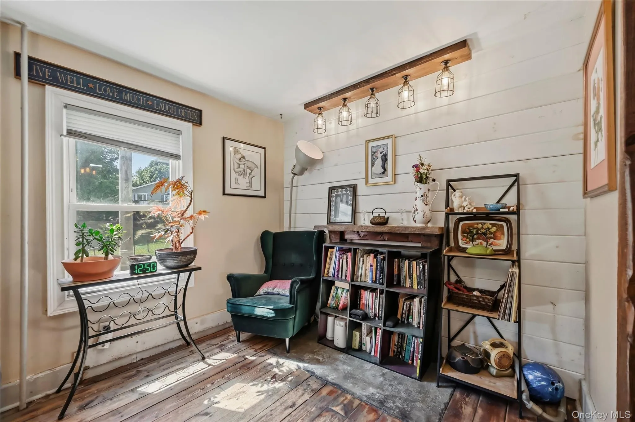 66 Silver Spring Road, New Windsor, NY, 3 Bedrooms Bedrooms, 6 Rooms Rooms,1 BathroomBathrooms,Residential,For Rent,Silver Spring,0,1047624 66 Silver Spring Road, New Windsor, NY, 3 Bedrooms Bedrooms, 6 Rooms Rooms,1 BathroomBathrooms,Residential,For Rent,Silver Spring,0,1047624