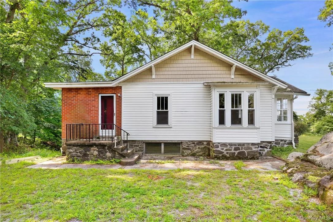 60 Watch Hill Road, Cortlandt, NY, 2 Bedroom Bedrooms, 4 Room Rooms,1 BathroomBathrooms,Residential Lease,For Rent,Watch Hill,0,1047625 60 Watch Hill Road, Cortlandt, NY, 2 Bedroom Bedrooms, 4 Room Rooms,1 BathroomBathrooms,Residential Lease,For Rent,Watch Hill,0,1047625