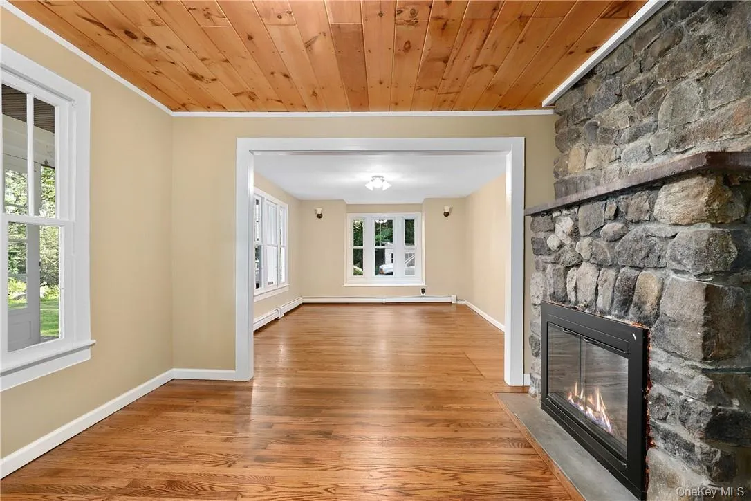 60 Watch Hill Road, Cortlandt, NY, 2 Bedroom Bedrooms, 4 Room Rooms,1 BathroomBathrooms,Residential Lease,For Rent,Watch Hill,0,1047625 60 Watch Hill Road, Cortlandt, NY, 2 Bedroom Bedrooms, 4 Room Rooms,1 BathroomBathrooms,Residential Lease,For Rent,Watch Hill,0,1047625