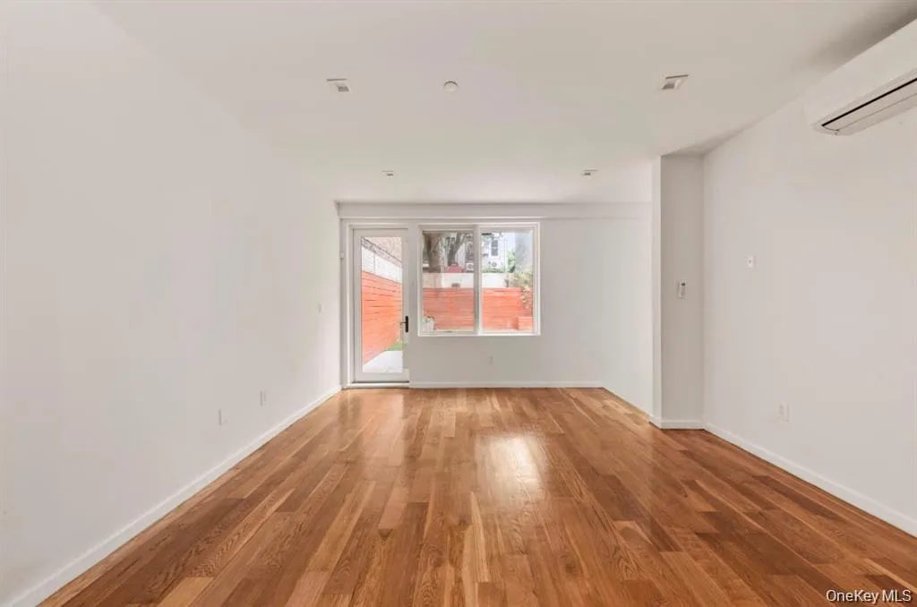 311 Hart Street, New York, NY, 1 Bedroom Bedrooms, 4 Rooms Rooms,1 BathroomBathrooms,Residential,For Rent,Hart,0,1047627 311 Hart Street, New York, NY, 1 Bedroom Bedrooms, 4 Rooms Rooms,1 BathroomBathrooms,Residential,For Rent,Hart,0,1047627