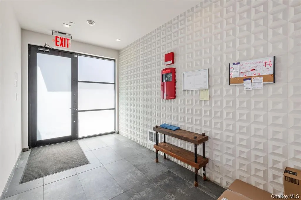 311 Hart Street, New York, NY, 1 Bedroom Bedrooms, 4 Rooms Rooms,1 BathroomBathrooms,Residential,For Rent,Hart,0,1047627 311 Hart Street, New York, NY, 1 Bedroom Bedrooms, 4 Rooms Rooms,1 BathroomBathrooms,Residential,For Rent,Hart,0,1047627