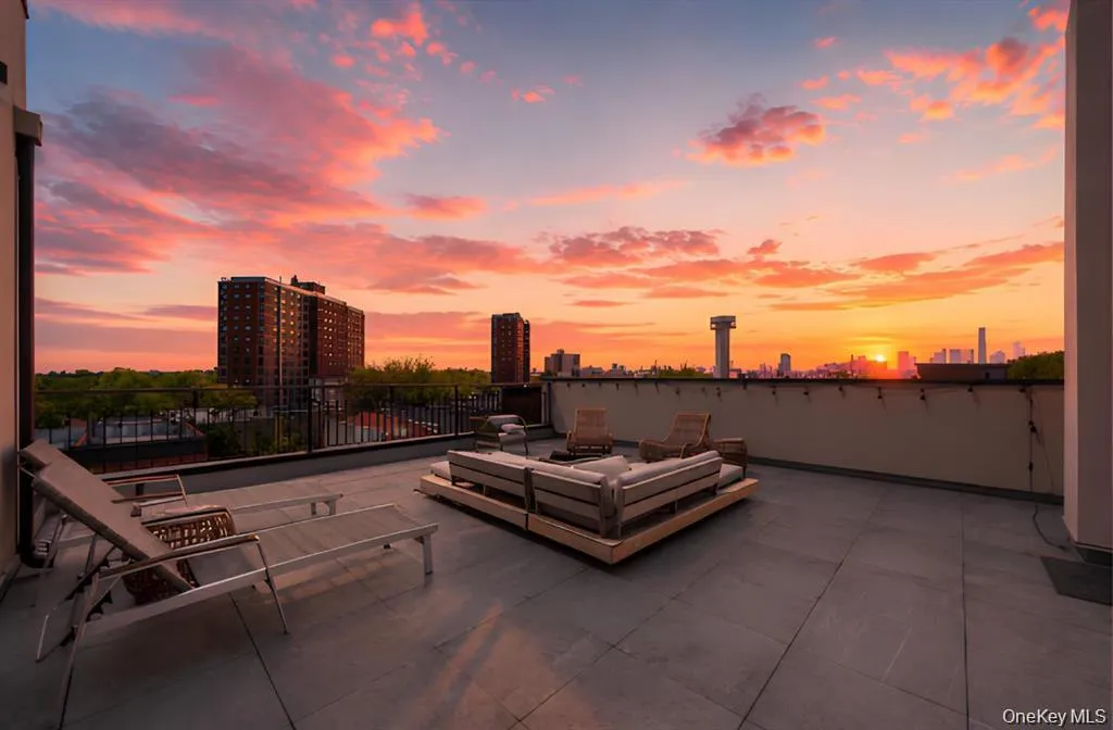 311 Hart Street, New York, NY, 1 Bedroom Bedrooms, 4 Rooms Rooms,1 BathroomBathrooms,Residential,For Rent,Hart,0,1047627 311 Hart Street, New York, NY, 1 Bedroom Bedrooms, 4 Rooms Rooms,1 BathroomBathrooms,Residential,For Rent,Hart,0,1047627