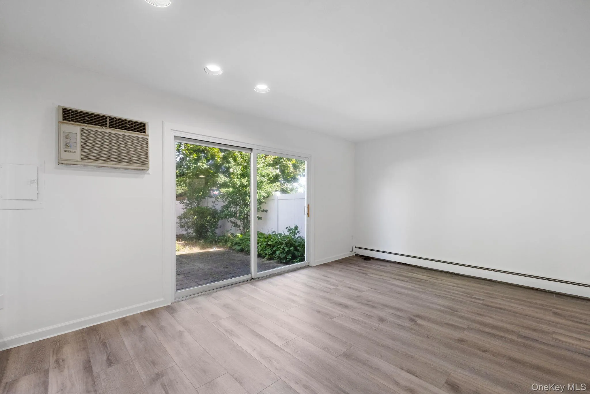 72 Kennedy Drive, Haverstraw, NY, 3 Bedrooms Bedrooms, 8 Rooms Rooms,1 BathroomBathrooms,Residential,For Rent,Kennedy,0,1047630 72 Kennedy Drive, Haverstraw, NY, 3 Bedrooms Bedrooms, 8 Rooms Rooms,1 BathroomBathrooms,Residential,For Rent,Kennedy,0,1047630