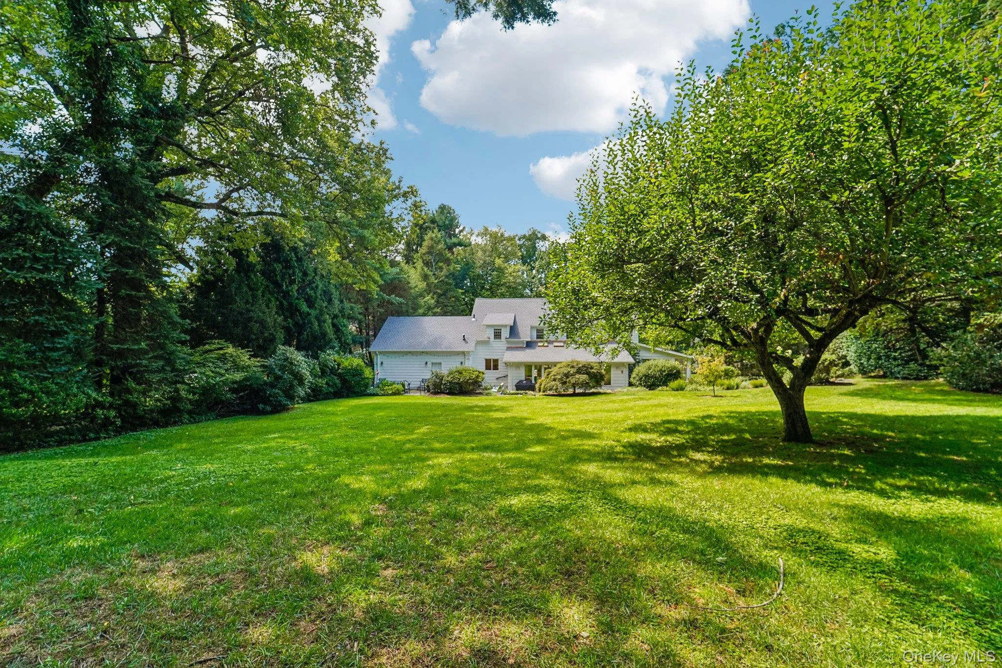 16 Edgewood Drive, Rye Town, NY, 5 Bedrooms Bedrooms, 12 Rooms Rooms,4 BathroomsBathrooms,Residential,For Rent,Edgewood,0,1047636 16 Edgewood Drive, Rye Town, NY, 5 Bedrooms Bedrooms, 12 Rooms Rooms,4 BathroomsBathrooms,Residential,For Rent,Edgewood,0,1047636