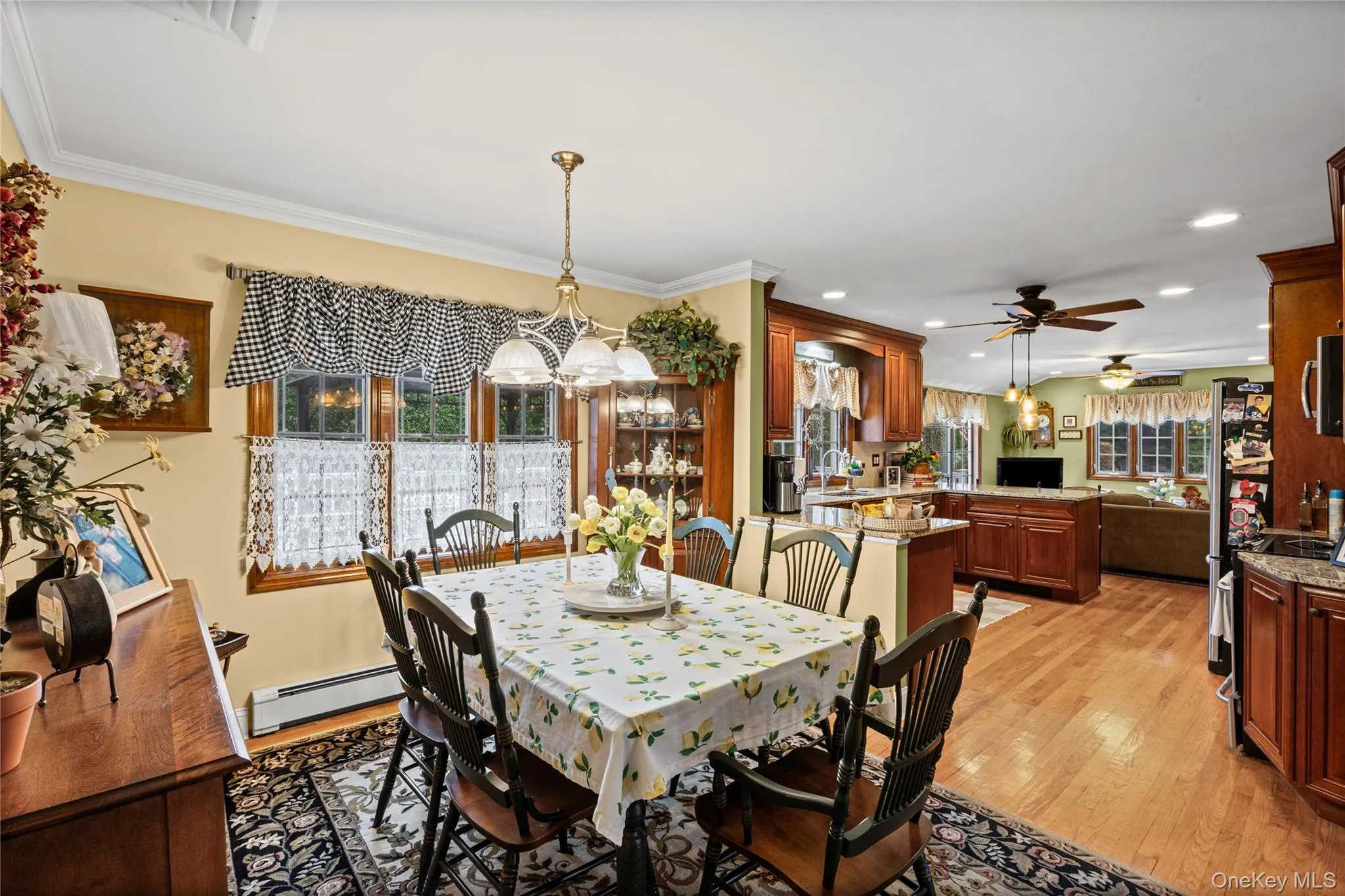 67 Broadway, Smithtown, NY, 4 Bedrooms Bedrooms, 8 Rooms Rooms,3 BathroomsBathrooms,Residential,For Rent,Broadway,0,1047638 67 Broadway, Smithtown, NY, 4 Bedrooms Bedrooms, 8 Rooms Rooms,3 BathroomsBathrooms,Residential,For Rent,Broadway,0,1047638