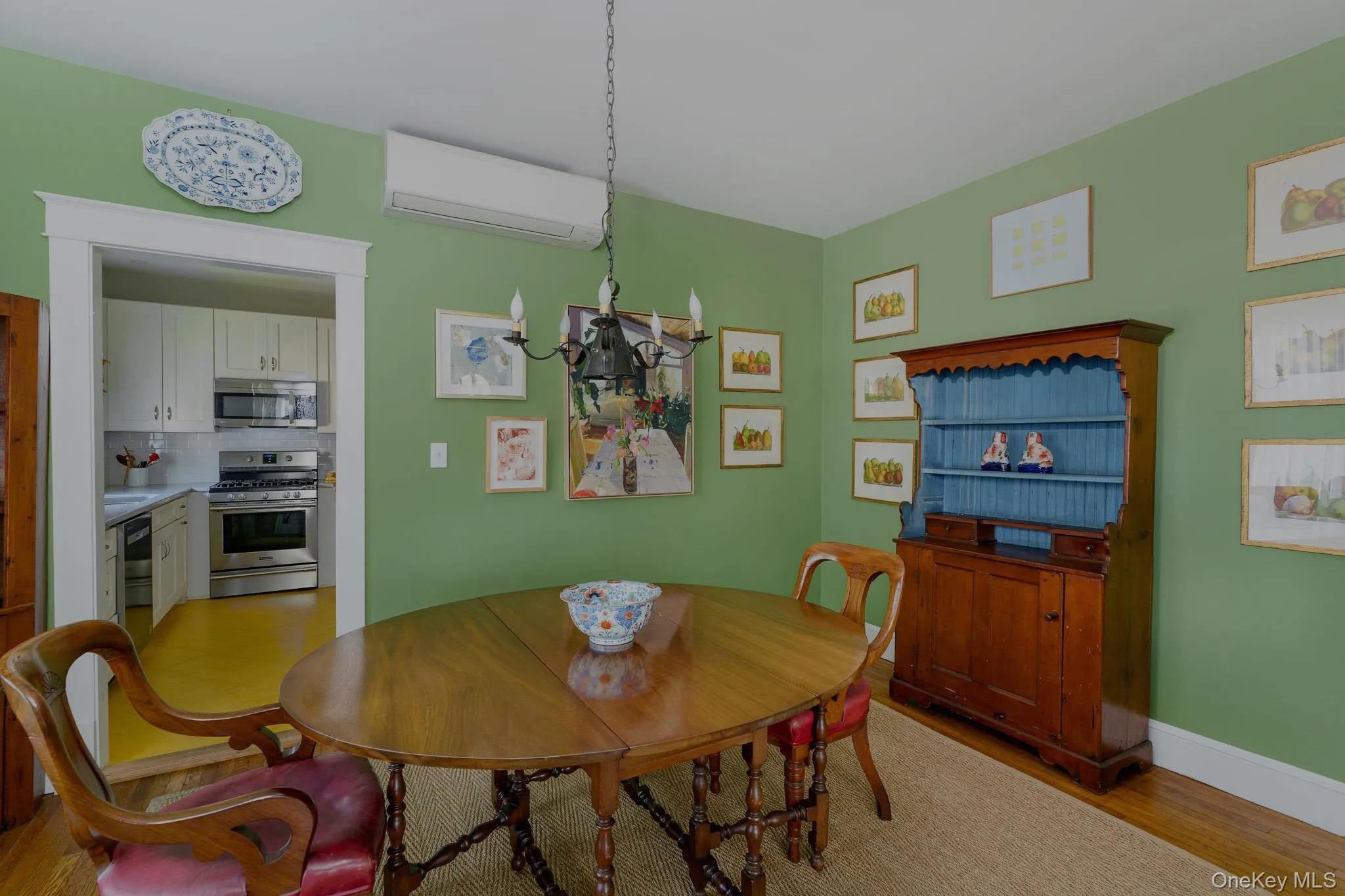 23 Janis Street, Hudson, NY, 2 Bedrooms Bedrooms, 5 Rooms Rooms,1 BathroomBathrooms,Residential,For Rent,Janis,0,1047640 23 Janis Street, Hudson, NY, 2 Bedrooms Bedrooms, 5 Rooms Rooms,1 BathroomBathrooms,Residential,For Rent,Janis,0,1047640