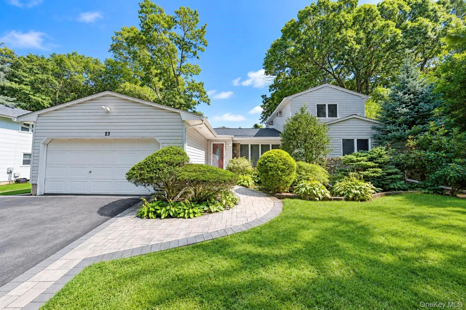 23 Pimlico Drive, Smithtown, NY, 4 Bedrooms Bedrooms, 11 Rooms Rooms,2 BathroomsBathrooms,Residential,For Rent,Pimlico Drive,0,1047641 23 Pimlico Drive, Smithtown, NY, 4 Bedrooms Bedrooms, 11 Rooms Rooms,2 BathroomsBathrooms,Residential,For Rent,Pimlico Drive,0,1047641