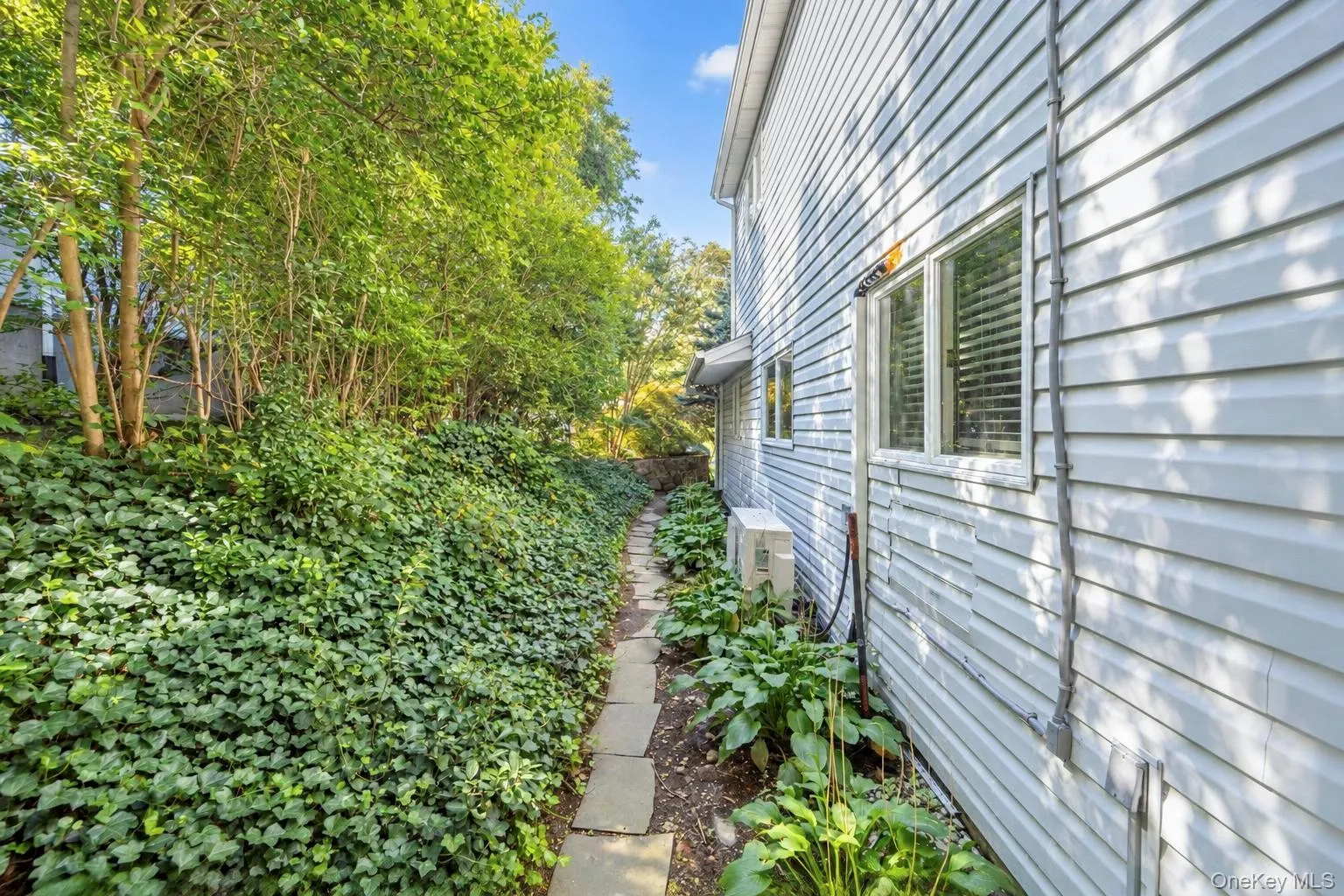 23 Pimlico Drive, Smithtown, NY, 4 Bedrooms Bedrooms, 11 Rooms Rooms,2 BathroomsBathrooms,Residential,For Rent,Pimlico Drive,0,1047641 23 Pimlico Drive, Smithtown, NY, 4 Bedrooms Bedrooms, 11 Rooms Rooms,2 BathroomsBathrooms,Residential,For Rent,Pimlico Drive,0,1047641
