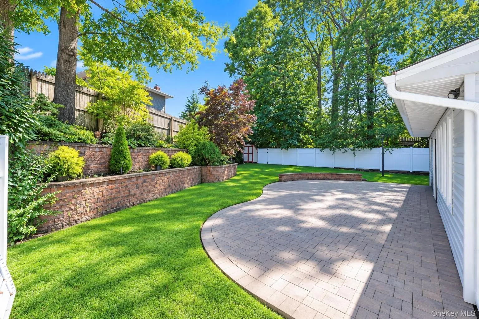 23 Pimlico Drive, Smithtown, NY, 4 Bedrooms Bedrooms, 11 Rooms Rooms,2 BathroomsBathrooms,Residential,For Rent,Pimlico Drive,0,1047641 23 Pimlico Drive, Smithtown, NY, 4 Bedrooms Bedrooms, 11 Rooms Rooms,2 BathroomsBathrooms,Residential,For Rent,Pimlico Drive,0,1047641