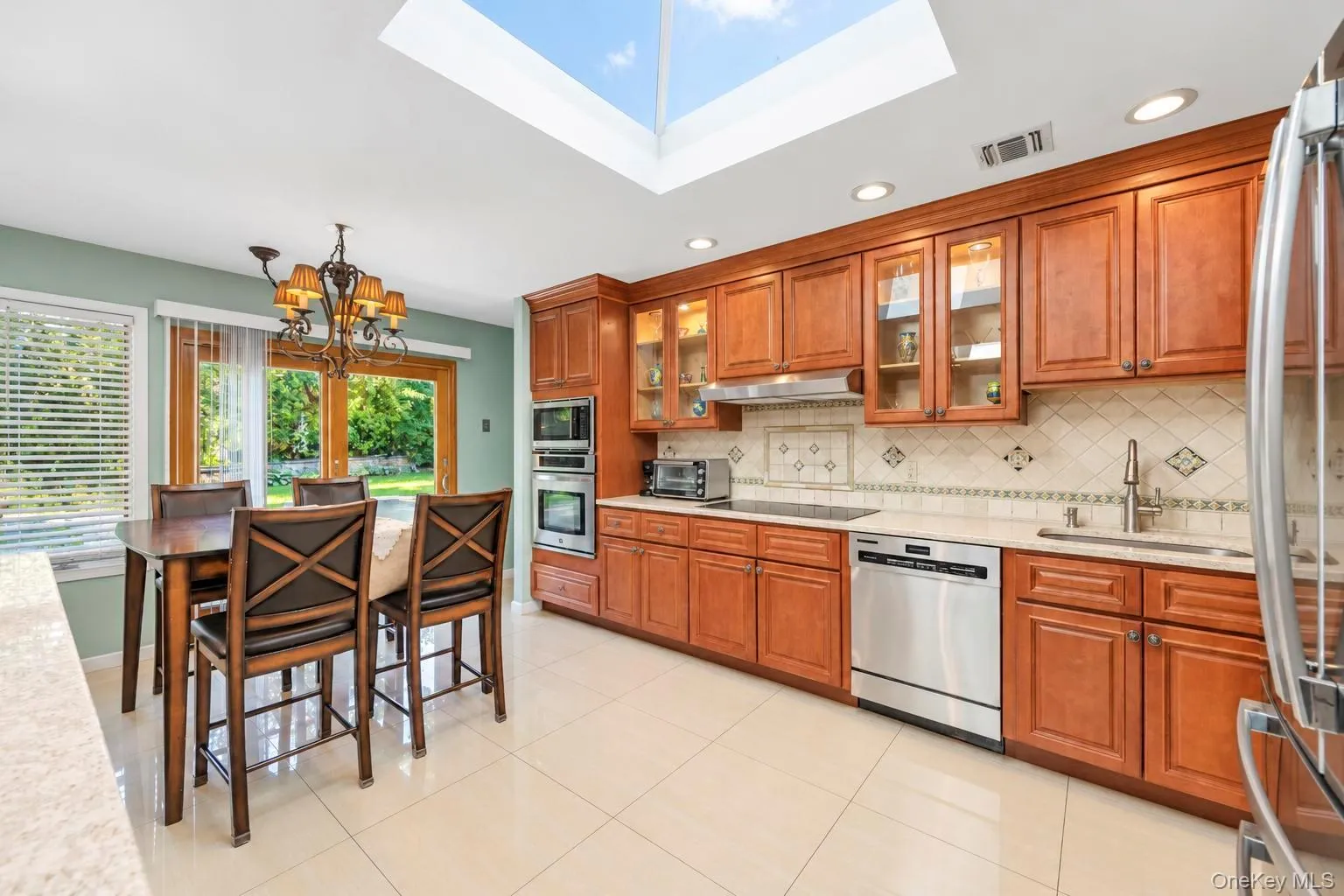 23 Pimlico Drive, Smithtown, NY, 4 Bedrooms Bedrooms, 11 Rooms Rooms,2 BathroomsBathrooms,Residential,For Rent,Pimlico Drive,0,1047641 23 Pimlico Drive, Smithtown, NY, 4 Bedrooms Bedrooms, 11 Rooms Rooms,2 BathroomsBathrooms,Residential,For Rent,Pimlico Drive,0,1047641