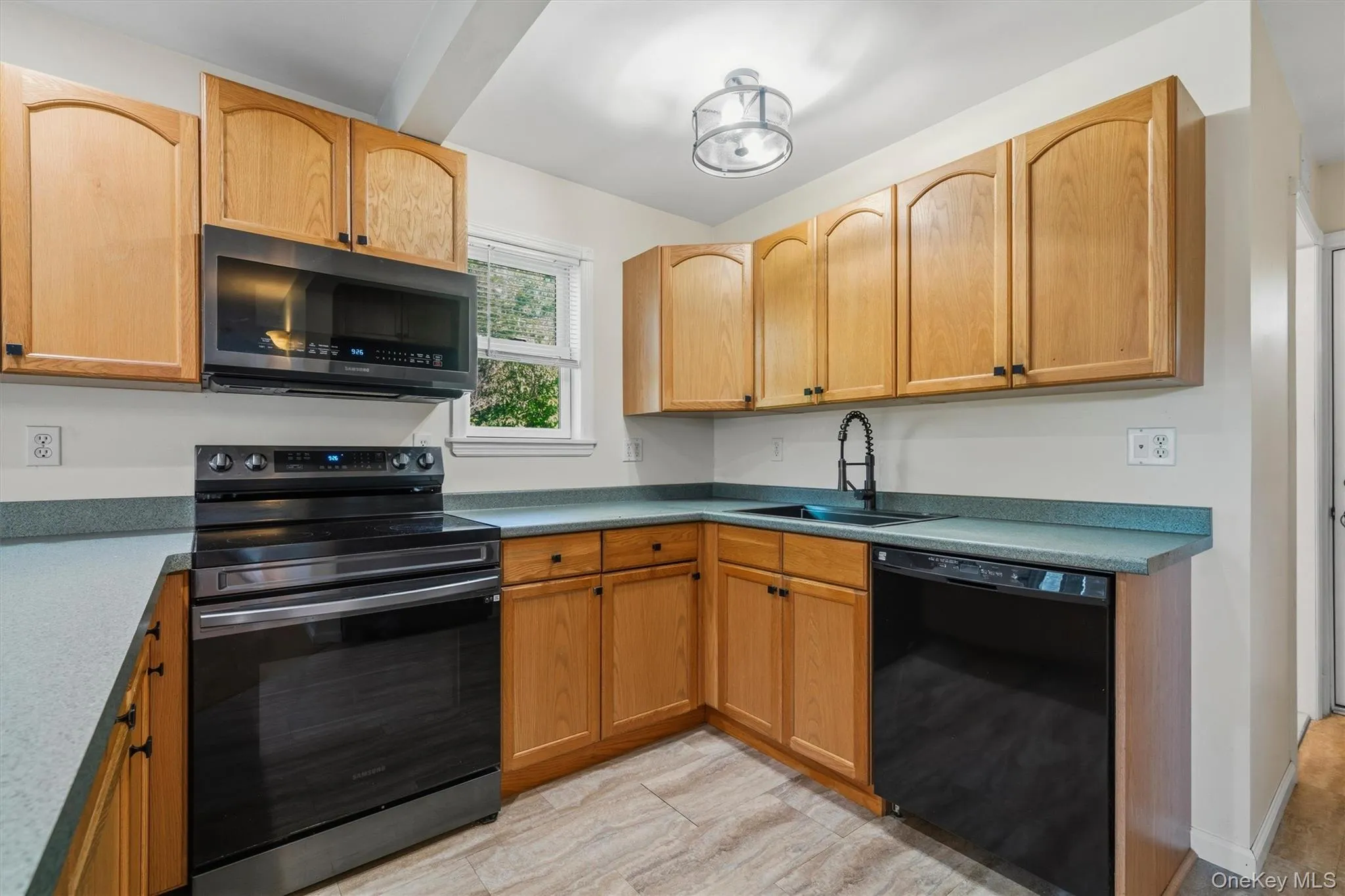 32 Nightingale Trail, Mamakating, NY, 2 Bedrooms Bedrooms, 8 Rooms Rooms,2 BathroomsBathrooms,Residential,For Rent,Nightingale,0,1047643 32 Nightingale Trail, Mamakating, NY, 2 Bedrooms Bedrooms, 8 Rooms Rooms,2 BathroomsBathrooms,Residential,For Rent,Nightingale,0,1047643