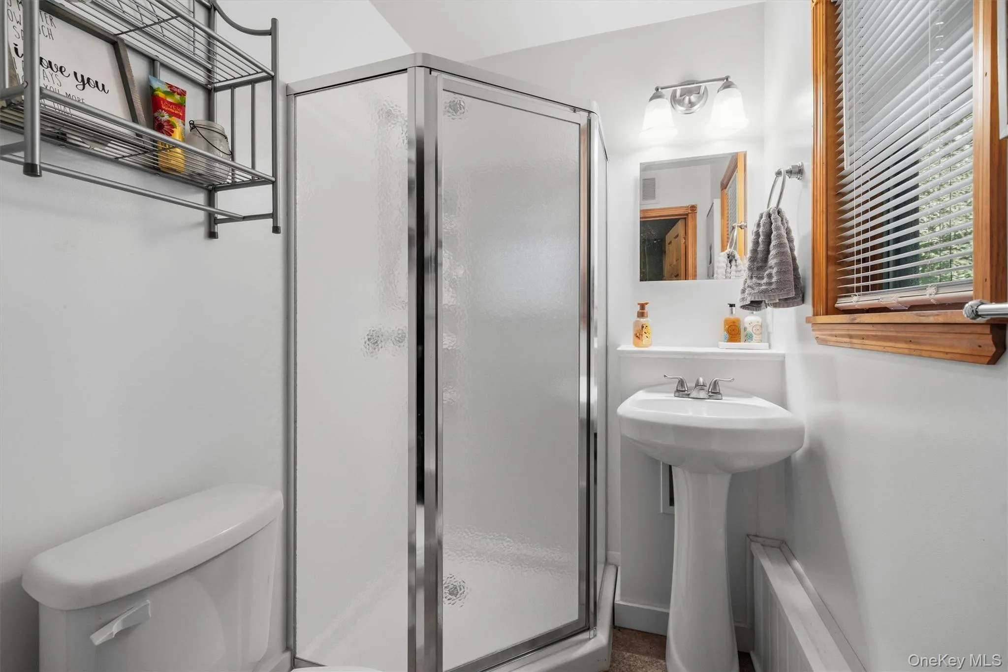 32 Nightingale Trail, Mamakating, NY, 2 Bedrooms Bedrooms, 8 Rooms Rooms,2 BathroomsBathrooms,Residential,For Rent,Nightingale,0,1047643 32 Nightingale Trail, Mamakating, NY, 2 Bedrooms Bedrooms, 8 Rooms Rooms,2 BathroomsBathrooms,Residential,For Rent,Nightingale,0,1047643