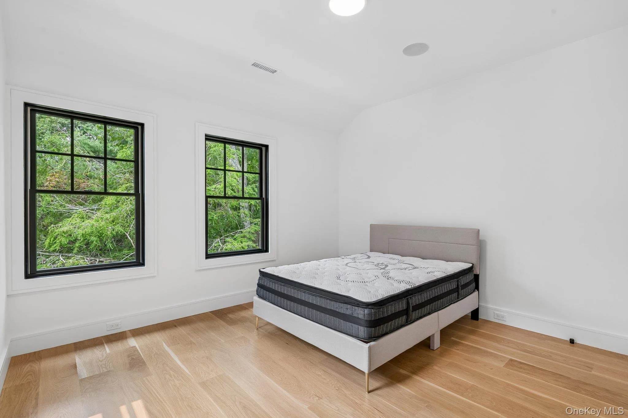 46 Towhee Trail, East Hampton, NY, 6 Bedrooms Bedrooms, 15 Rooms Rooms,5 BathroomsBathrooms,Residential,For Rent,Towhee,0,1047645 46 Towhee Trail, East Hampton, NY, 6 Bedrooms Bedrooms, 15 Rooms Rooms,5 BathroomsBathrooms,Residential,For Rent,Towhee,0,1047645