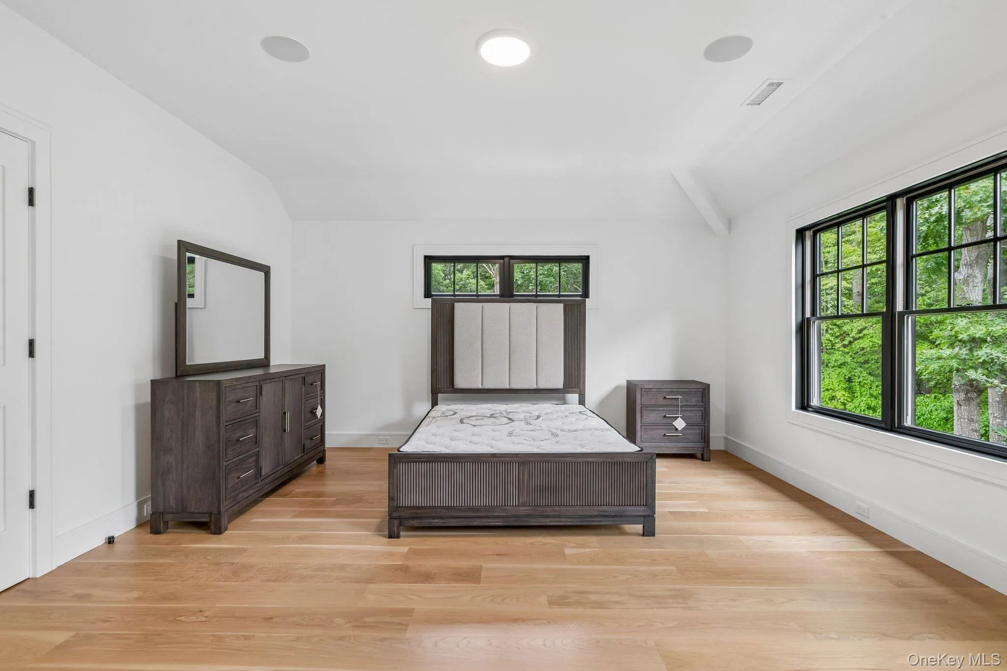 46 Towhee Trail, East Hampton, NY, 6 Bedrooms Bedrooms, 15 Rooms Rooms,5 BathroomsBathrooms,Residential,For Rent,Towhee,0,1047645 46 Towhee Trail, East Hampton, NY, 6 Bedrooms Bedrooms, 15 Rooms Rooms,5 BathroomsBathrooms,Residential,For Rent,Towhee,0,1047645