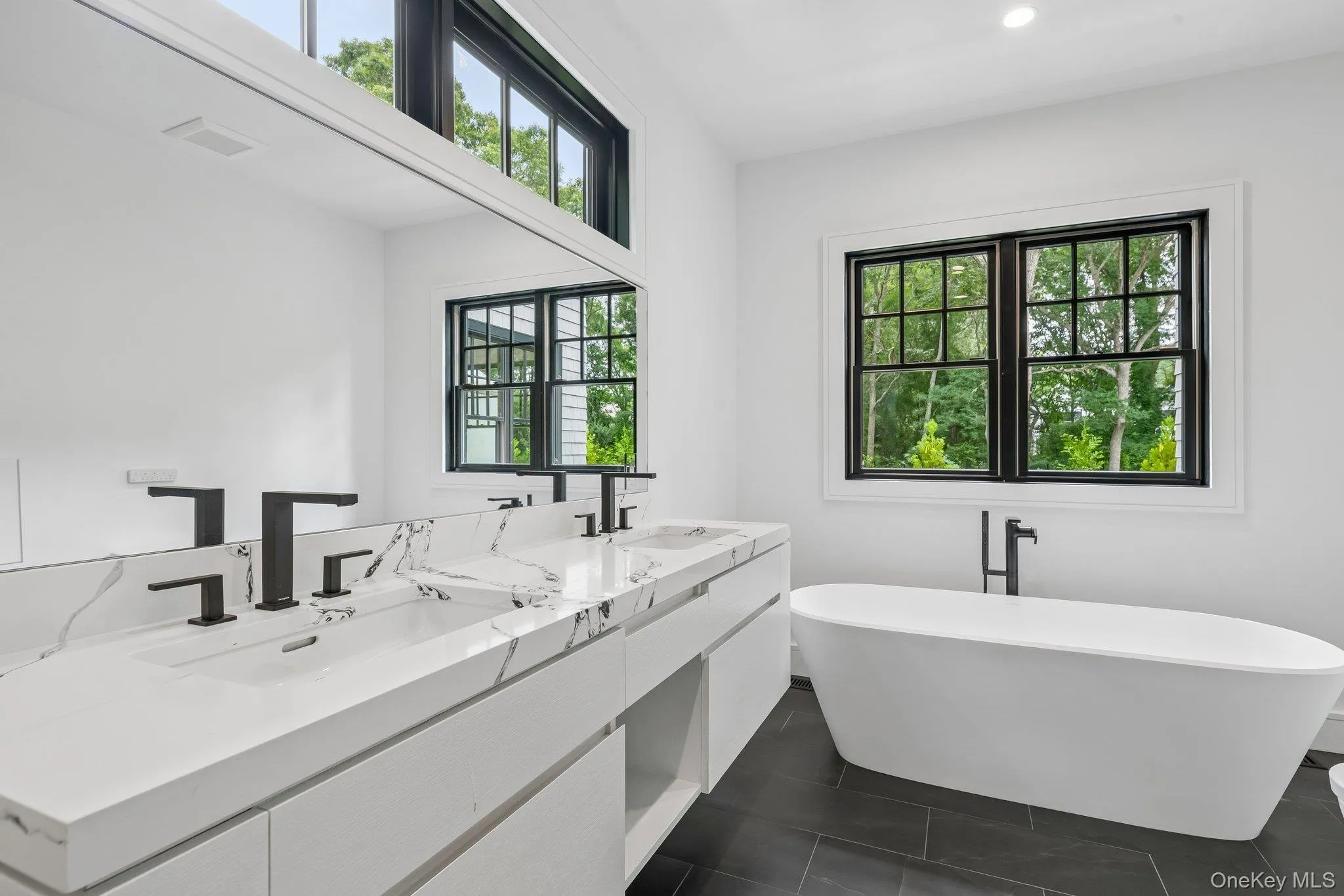 46 Towhee Trail, East Hampton, NY, 6 Bedrooms Bedrooms, 15 Rooms Rooms,5 BathroomsBathrooms,Residential,For Rent,Towhee,0,1047645 46 Towhee Trail, East Hampton, NY, 6 Bedrooms Bedrooms, 15 Rooms Rooms,5 BathroomsBathrooms,Residential,For Rent,Towhee,0,1047645