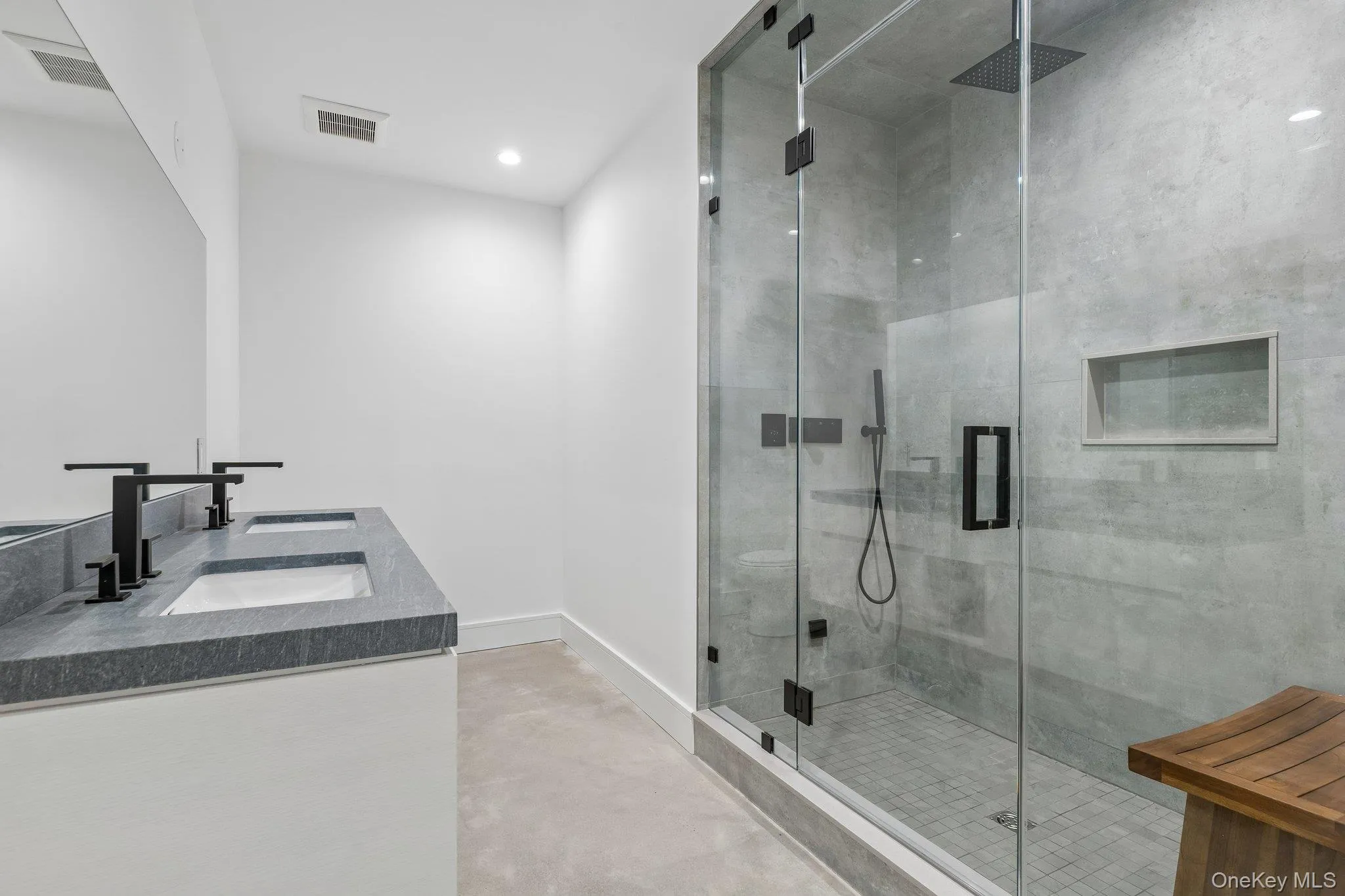 46 Towhee Trail, East Hampton, NY, 6 Bedrooms Bedrooms, 15 Rooms Rooms,5 BathroomsBathrooms,Residential,For Rent,Towhee,0,1047645 46 Towhee Trail, East Hampton, NY, 6 Bedrooms Bedrooms, 15 Rooms Rooms,5 BathroomsBathrooms,Residential,For Rent,Towhee,0,1047645