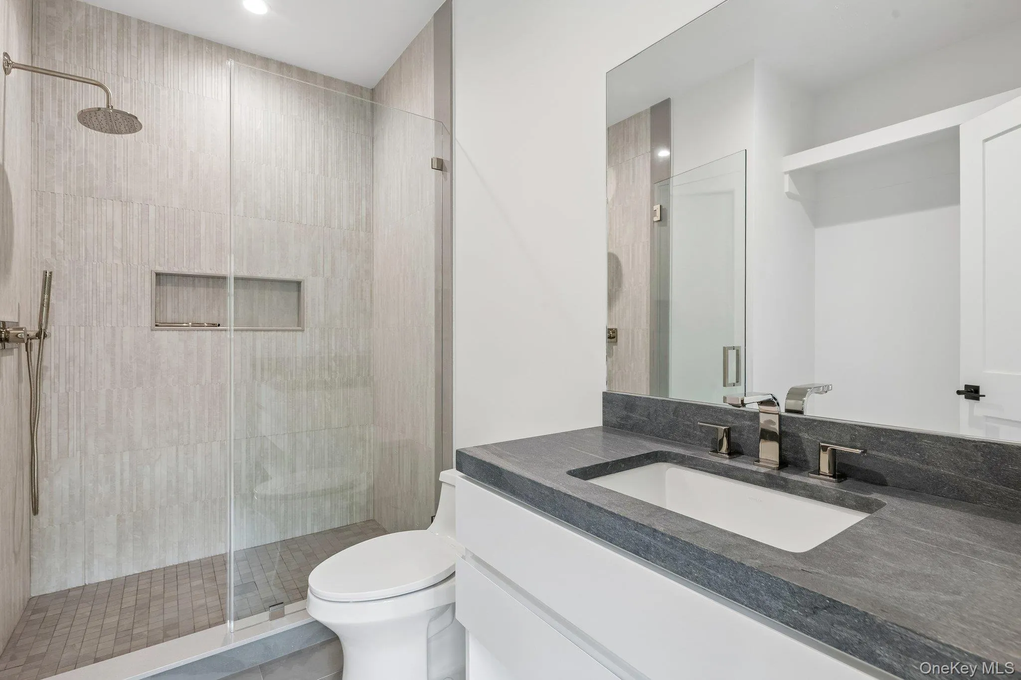 46 Towhee Trail, East Hampton, NY, 6 Bedrooms Bedrooms, 15 Rooms Rooms,5 BathroomsBathrooms,Residential,For Rent,Towhee,0,1047645 46 Towhee Trail, East Hampton, NY, 6 Bedrooms Bedrooms, 15 Rooms Rooms,5 BathroomsBathrooms,Residential,For Rent,Towhee,0,1047645