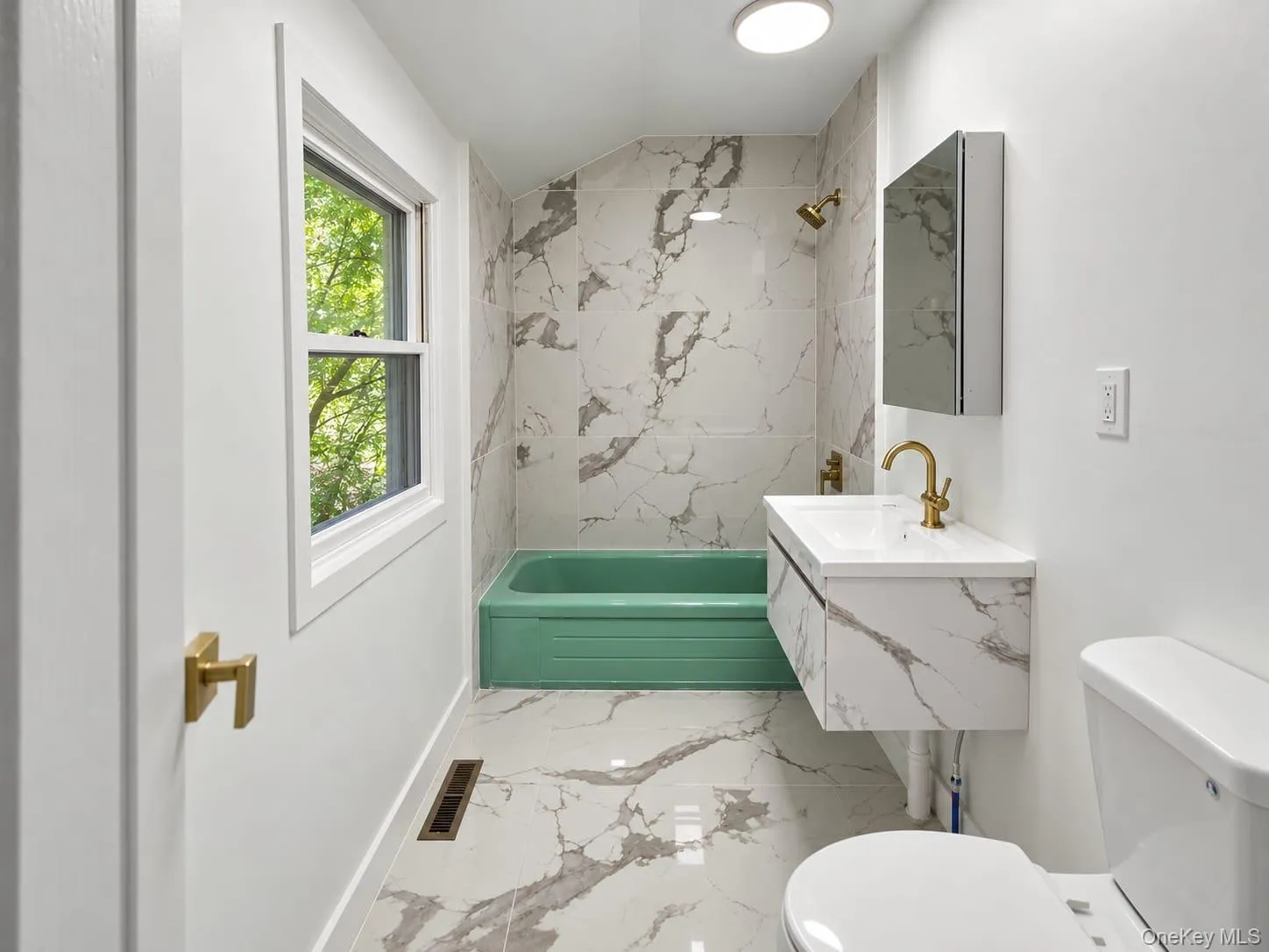 3 Valley Trail, Monroe, NY, 4 Bedrooms Bedrooms, 6 Rooms Rooms,2 BathroomsBathrooms,Residential,For Rent,Valley,0,1047647 3 Valley Trail, Monroe, NY, 4 Bedrooms Bedrooms, 6 Rooms Rooms,2 BathroomsBathrooms,Residential,For Rent,Valley,0,1047647