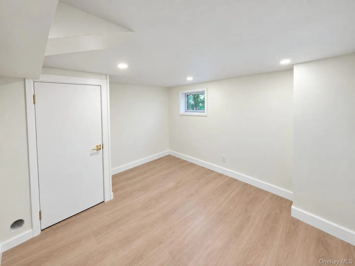 3 Valley Trail, Monroe, NY, 4 Bedrooms Bedrooms, 6 Rooms Rooms,2 BathroomsBathrooms,Residential,For Rent,Valley,0,1047647 3 Valley Trail, Monroe, NY, 4 Bedrooms Bedrooms, 6 Rooms Rooms,2 BathroomsBathrooms,Residential,For Rent,Valley,0,1047647