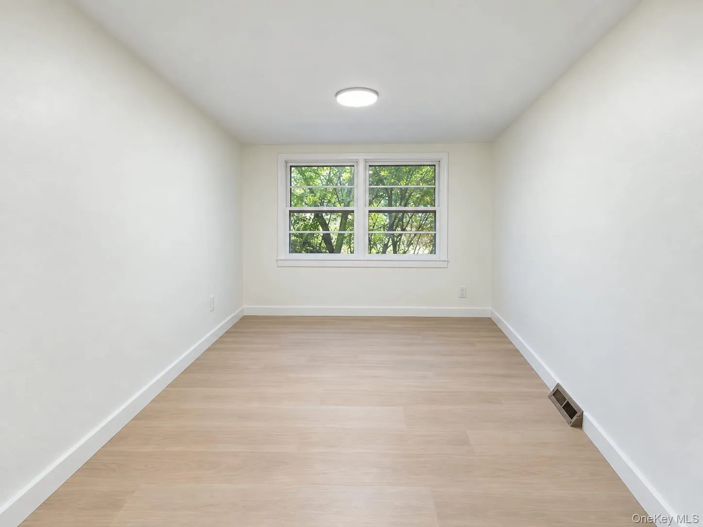 3 Valley Trail, Monroe, NY, 4 Bedrooms Bedrooms, 6 Rooms Rooms,2 BathroomsBathrooms,Residential,For Rent,Valley,0,1047647 3 Valley Trail, Monroe, NY, 4 Bedrooms Bedrooms, 6 Rooms Rooms,2 BathroomsBathrooms,Residential,For Rent,Valley,0,1047647
