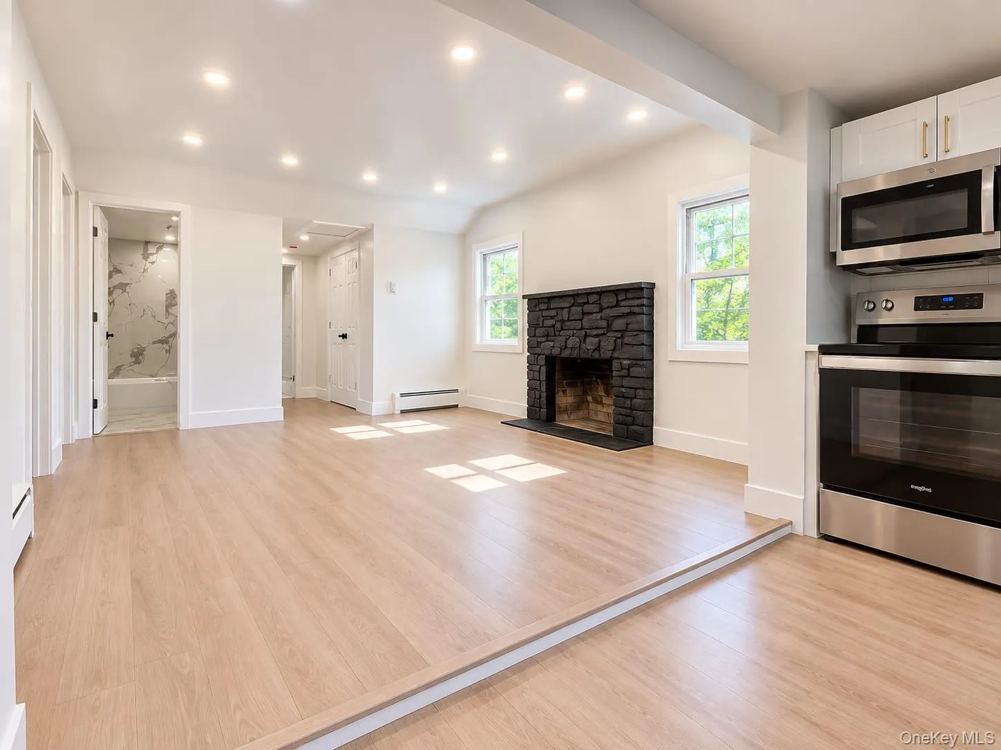 65 Glenwood Road, Monroe, NY, 3 Bedrooms Bedrooms, 6 Rooms Rooms,1 BathroomBathrooms,Residential,For Rent,Glenwood,0,1047650 65 Glenwood Road, Monroe, NY, 3 Bedrooms Bedrooms, 6 Rooms Rooms,1 BathroomBathrooms,Residential,For Rent,Glenwood,0,1047650