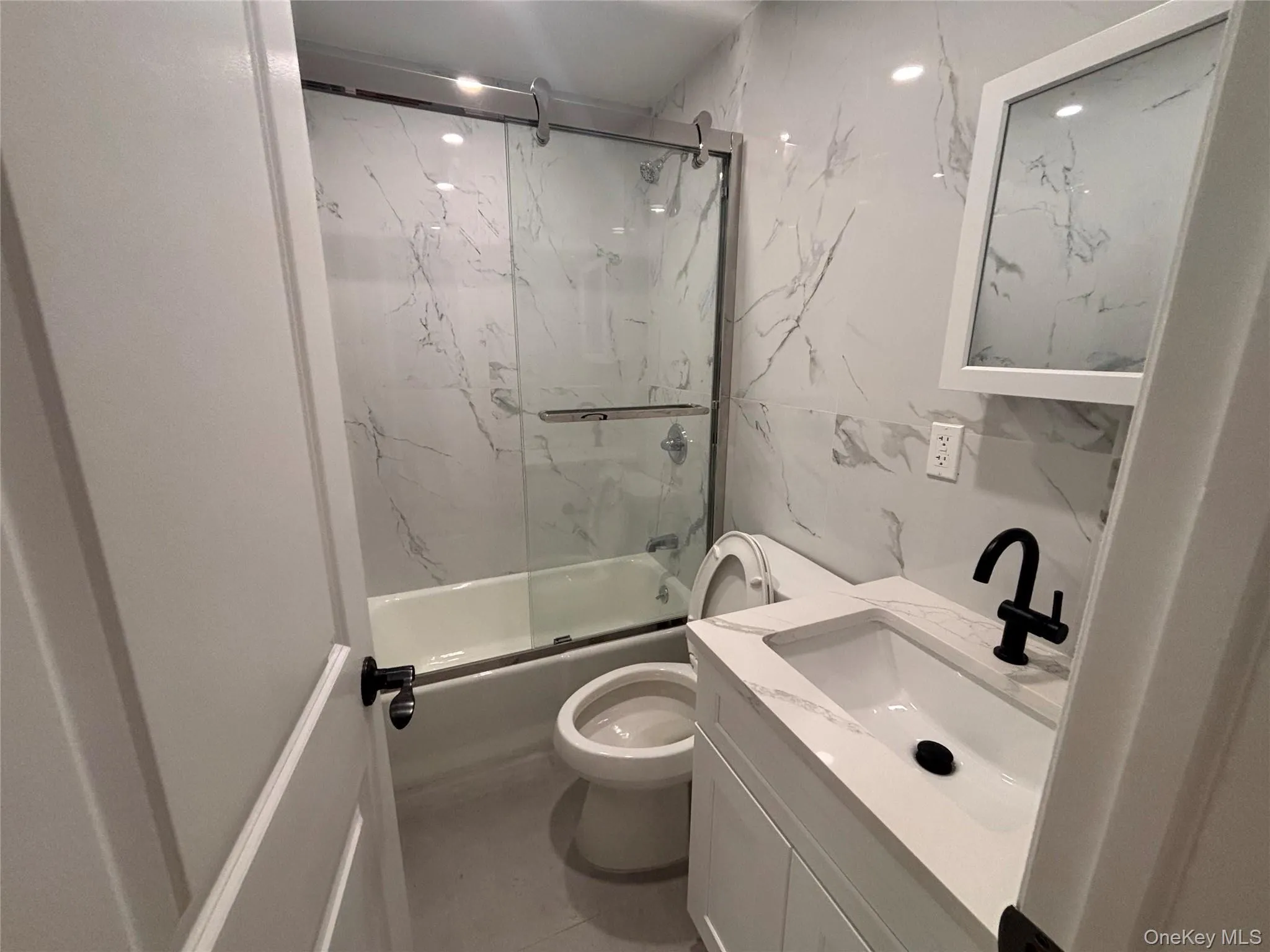 71-34 Kissena Boulevard, New York, NY, 3 Bedrooms Bedrooms, 6 Rooms Rooms,2 BathroomsBathrooms,Residential Lease,For Rent,Kissena,0,1047654 71-34 Kissena Boulevard, New York, NY, 3 Bedrooms Bedrooms, 6 Rooms Rooms,2 BathroomsBathrooms,Residential Lease,For Rent,Kissena,0,1047654