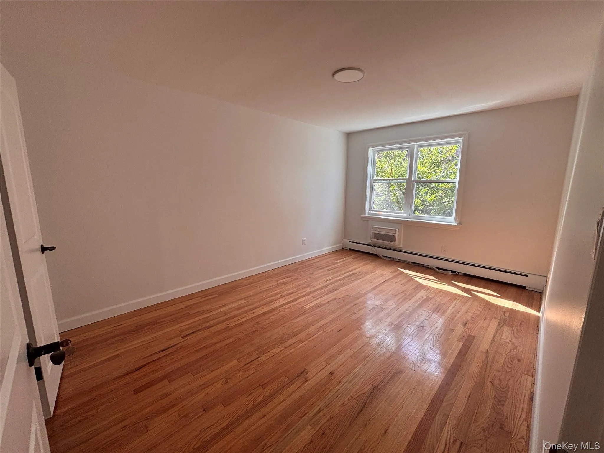 71-34 Kissena Boulevard, New York, NY, 3 Bedrooms Bedrooms, 6 Rooms Rooms,2 BathroomsBathrooms,Residential Lease,For Rent,Kissena,0,1047654 71-34 Kissena Boulevard, New York, NY, 3 Bedrooms Bedrooms, 6 Rooms Rooms,2 BathroomsBathrooms,Residential Lease,For Rent,Kissena,0,1047654