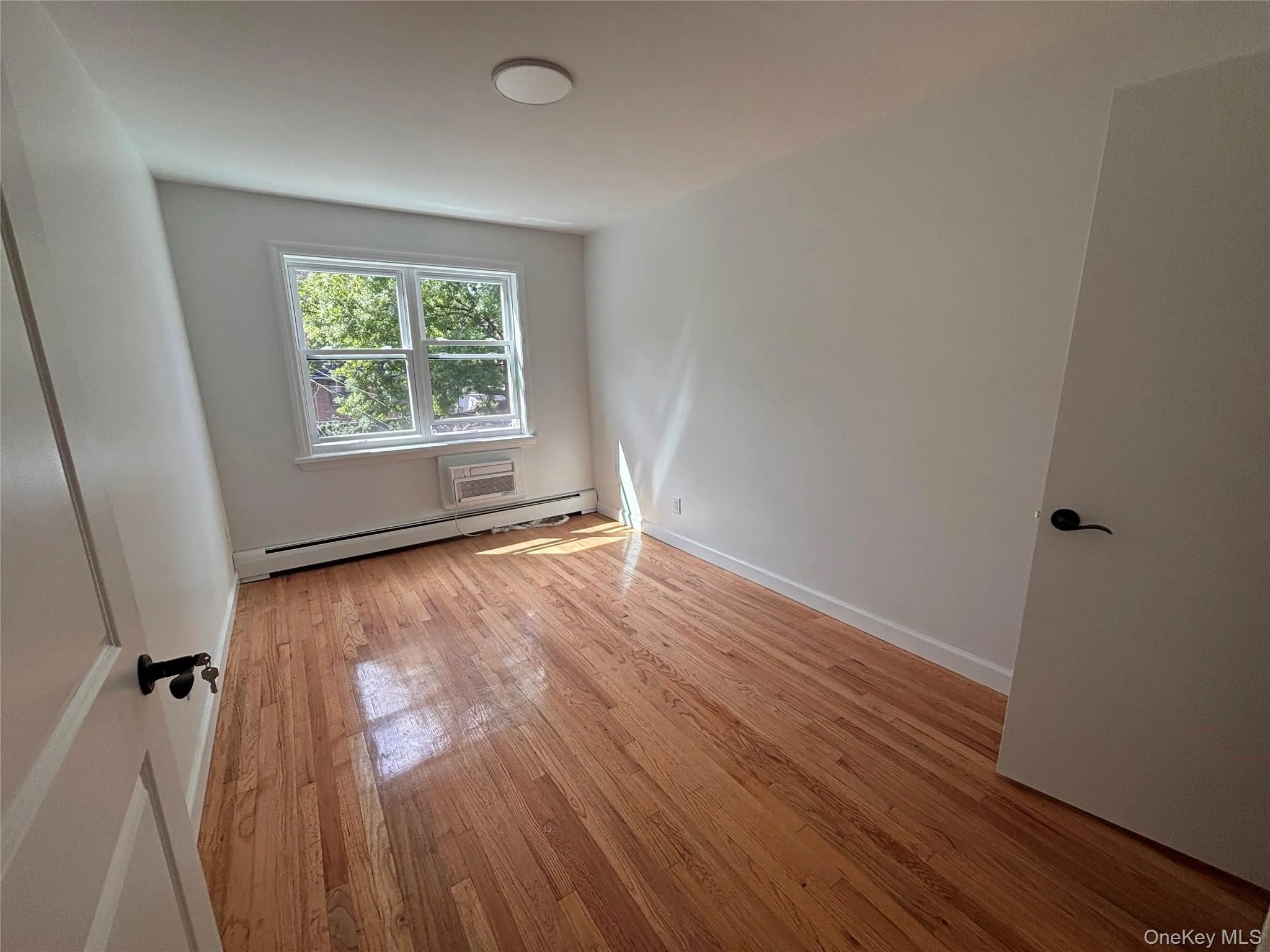 71-34 Kissena Boulevard, New York, NY, 3 Bedrooms Bedrooms, 6 Rooms Rooms,2 BathroomsBathrooms,Residential Lease,For Rent,Kissena,0,1047654 71-34 Kissena Boulevard, New York, NY, 3 Bedrooms Bedrooms, 6 Rooms Rooms,2 BathroomsBathrooms,Residential Lease,For Rent,Kissena,0,1047654