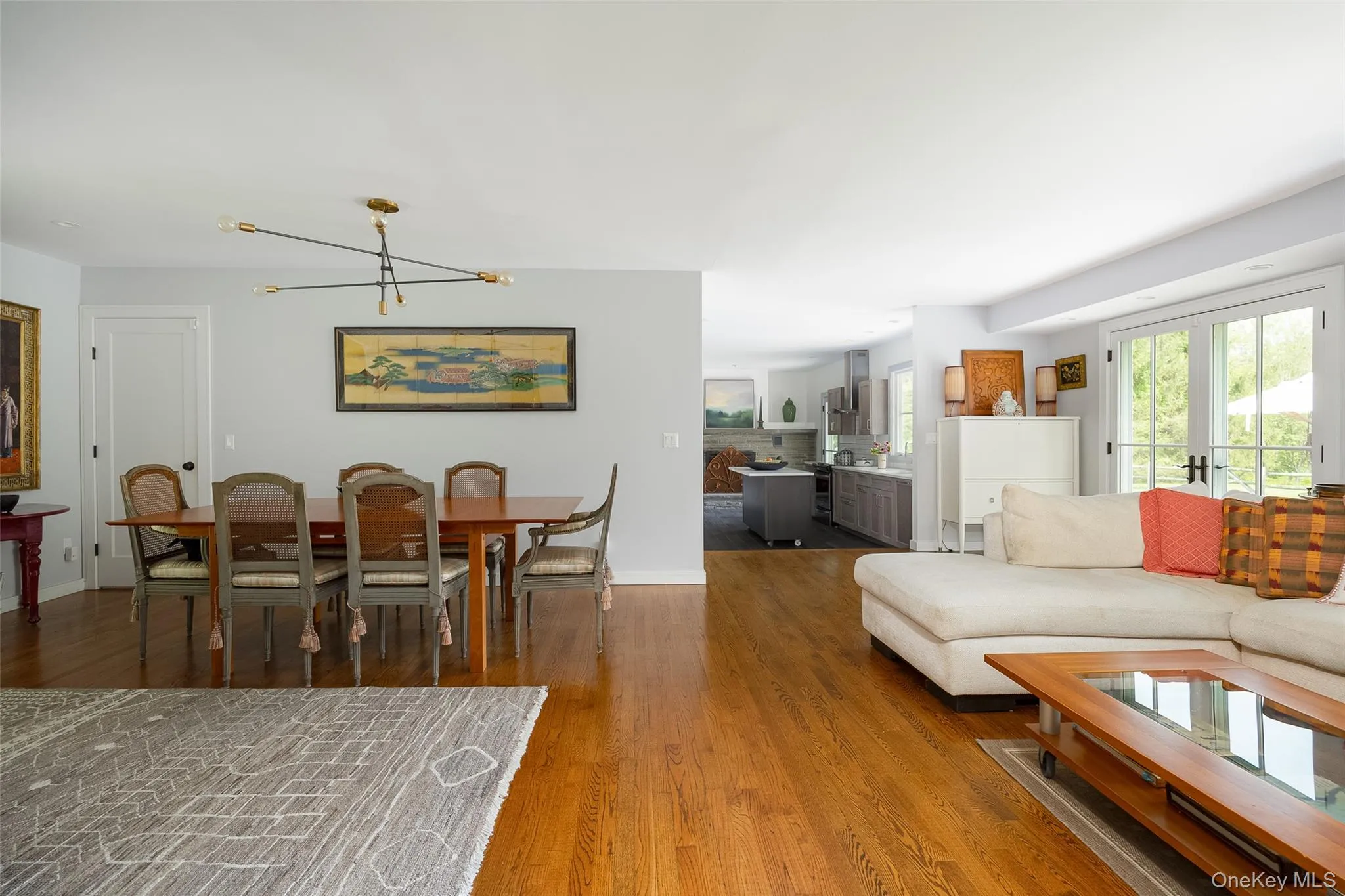Open floorplan dining/living/kitchen area Open floorplan dining/living/kitchen area