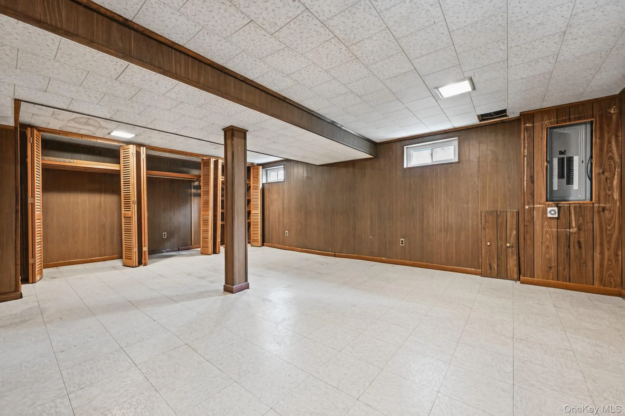 32 Brenner Avenue, Oyster Bay, NY, 4 Bedrooms Bedrooms, 8 Rooms Rooms,2 BathroomsBathrooms,Residential,For Rent,Brenner,0,1047661 32 Brenner Avenue, Oyster Bay, NY, 4 Bedrooms Bedrooms, 8 Rooms Rooms,2 BathroomsBathrooms,Residential,For Rent,Brenner,0,1047661