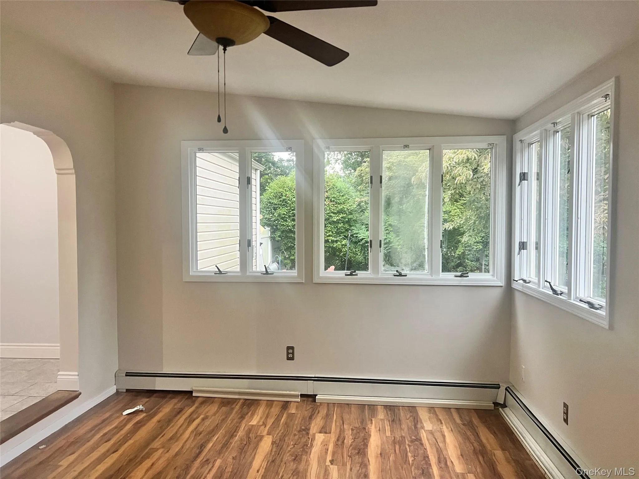 7 Elm, Islip, NY, 4 Bedroom Bedrooms, 7 Room Rooms,2 BathroomBathrooms,Residential Lease,For Rent,Elm,0,1047663 7 Elm, Islip, NY, 4 Bedroom Bedrooms, 7 Room Rooms,2 BathroomBathrooms,Residential Lease,For Rent,Elm,0,1047663