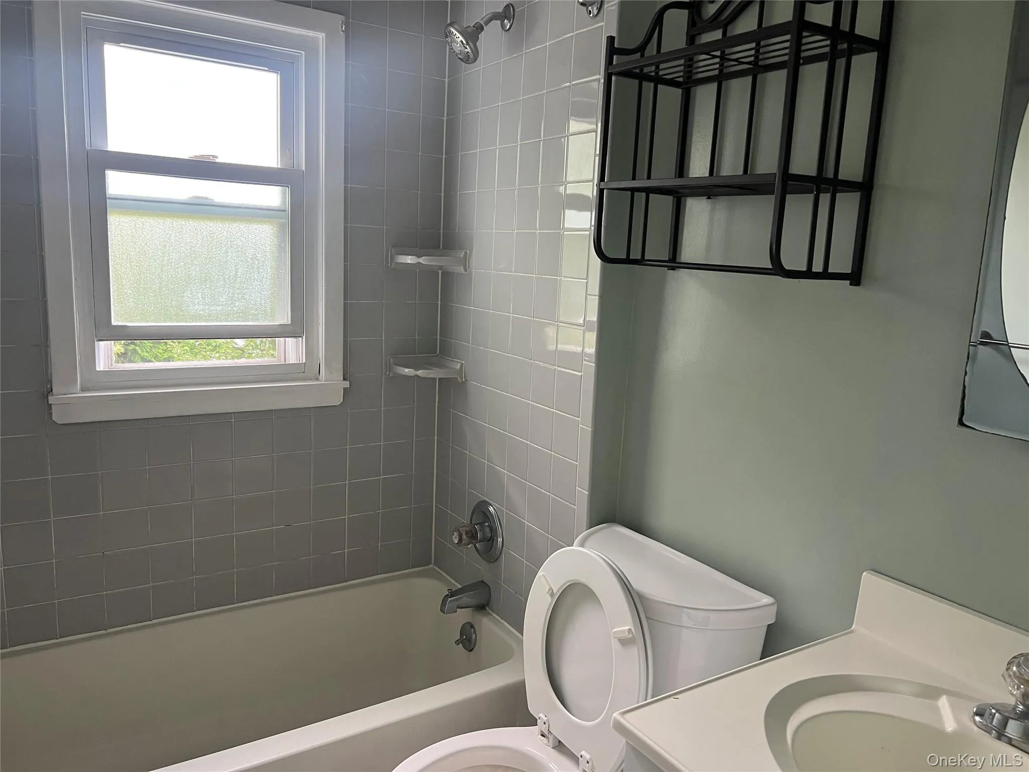 7 Elm, Islip, NY, 4 Bedroom Bedrooms, 7 Room Rooms,2 BathroomBathrooms,Residential Lease,For Rent,Elm,0,1047663 7 Elm, Islip, NY, 4 Bedroom Bedrooms, 7 Room Rooms,2 BathroomBathrooms,Residential Lease,For Rent,Elm,0,1047663