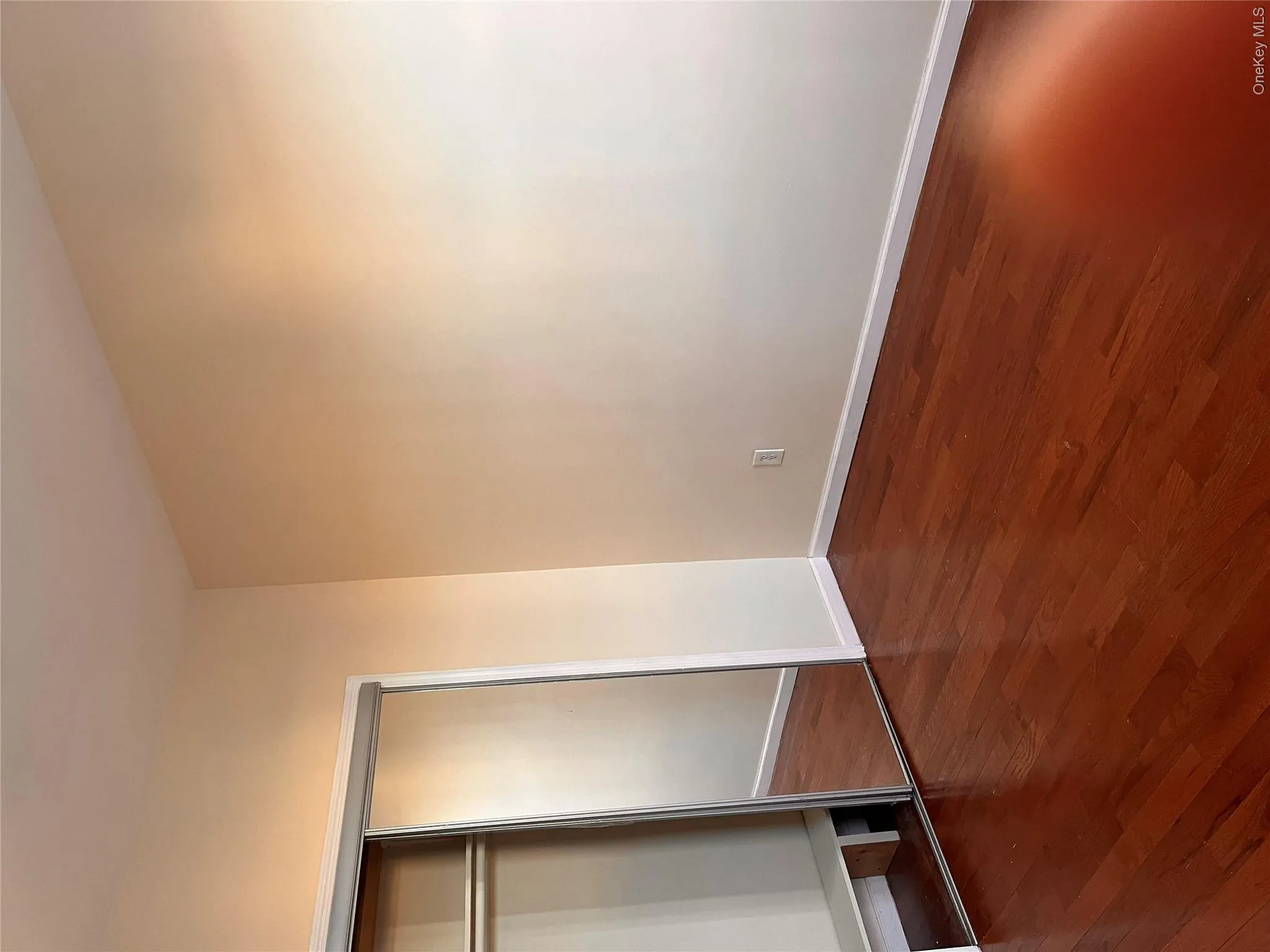 10517 170th Street, New York, NY, 3 Bedrooms Bedrooms, 6 Rooms Rooms,2 BathroomsBathrooms,Residential Lease,For Rent,170th,0,1047666 10517 170th Street, New York, NY, 3 Bedrooms Bedrooms, 6 Rooms Rooms,2 BathroomsBathrooms,Residential Lease,For Rent,170th,0,1047666