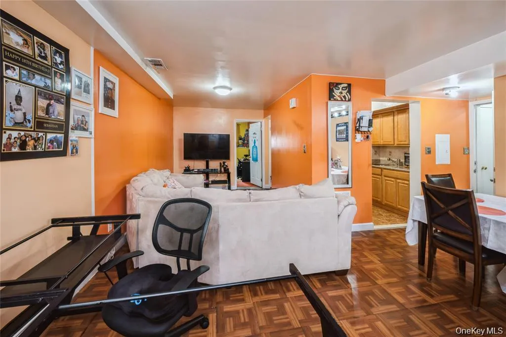 782 179th Street, New York, NY, 2 Bedroom Bedrooms, 4 Room Rooms,1 BathroomBathrooms,Residential Lease,For Rent,179th,0,1047667 782 179th Street, New York, NY, 2 Bedroom Bedrooms, 4 Room Rooms,1 BathroomBathrooms,Residential Lease,For Rent,179th,0,1047667