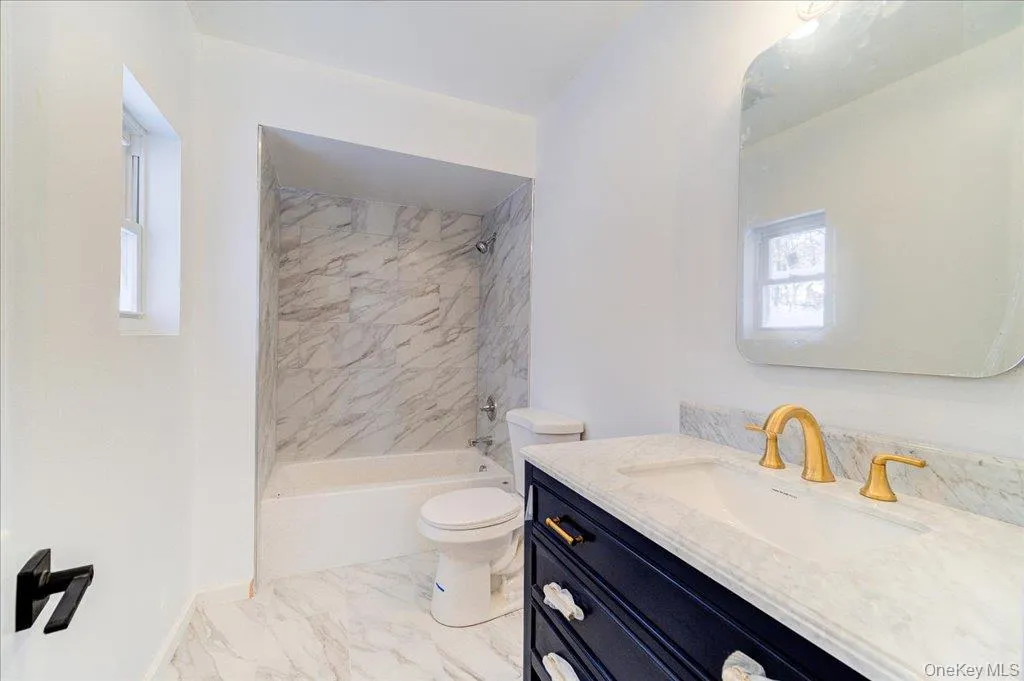 11 Spring Glen Road, Fallsburg, NY, 3 Bedrooms Bedrooms, 8 Rooms Rooms,2 BathroomsBathrooms,Residential Lease,For Rent,Spring Glen,0,1047671 11 Spring Glen Road, Fallsburg, NY, 3 Bedrooms Bedrooms, 8 Rooms Rooms,2 BathroomsBathrooms,Residential Lease,For Rent,Spring Glen,0,1047671