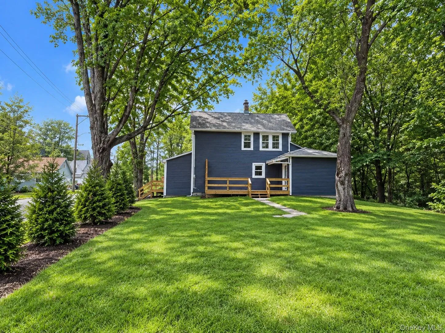 11 Spring Glen Road, Fallsburg, NY, 3 Bedrooms Bedrooms, 8 Rooms Rooms,2 BathroomsBathrooms,Residential Lease,For Rent,Spring Glen,0,1047671 11 Spring Glen Road, Fallsburg, NY, 3 Bedrooms Bedrooms, 8 Rooms Rooms,2 BathroomsBathrooms,Residential Lease,For Rent,Spring Glen,0,1047671