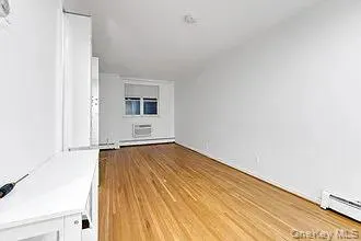 4808 Bedford Avenue, New York, NY, 1 Bedroom Bedrooms, 3 Rooms Rooms,1 BathroomBathrooms,Residential,For Rent,Bedford,0,1047672 4808 Bedford Avenue, New York, NY, 1 Bedroom Bedrooms, 3 Rooms Rooms,1 BathroomBathrooms,Residential,For Rent,Bedford,0,1047672