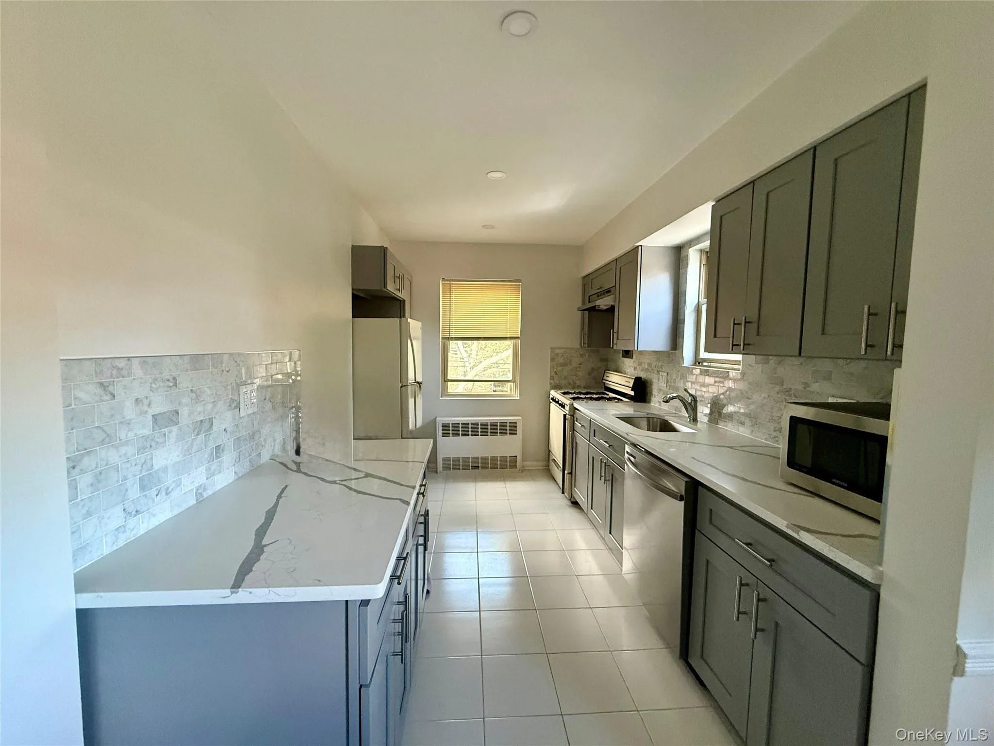193-18 37th Avenue, New York, NY, 3 Bedrooms Bedrooms, 5 Rooms Rooms,1 BathroomBathrooms,Residential Lease,For Rent,37th,0,1047676 193-18 37th Avenue, New York, NY, 3 Bedrooms Bedrooms, 5 Rooms Rooms,1 BathroomBathrooms,Residential Lease,For Rent,37th,0,1047676