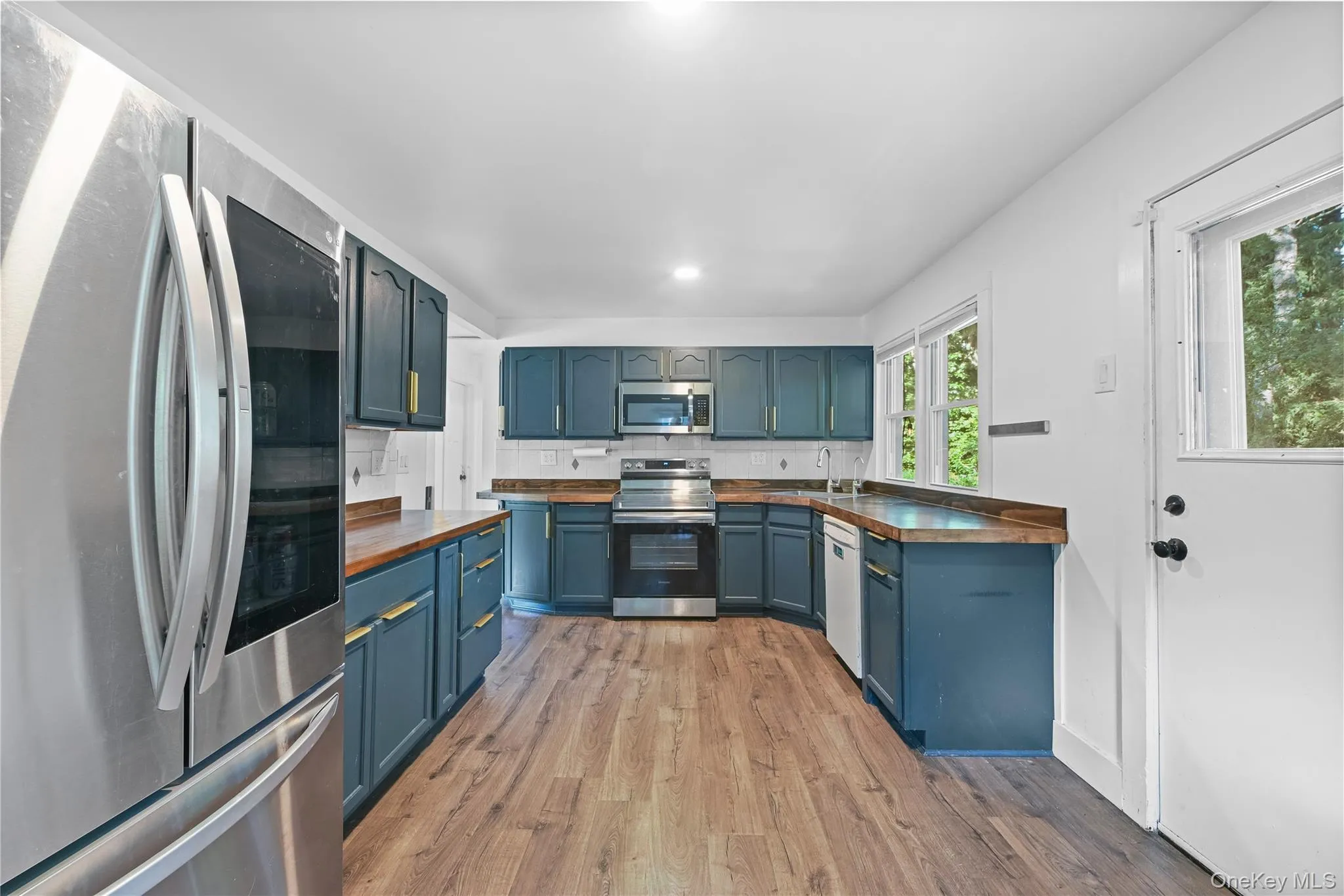 4 Windsor Road, Cortlandt, NY, 2 Bedrooms Bedrooms, 6 Rooms Rooms,1 BathroomBathrooms,Residential,For Rent,Windsor,0,1047678 4 Windsor Road, Cortlandt, NY, 2 Bedrooms Bedrooms, 6 Rooms Rooms,1 BathroomBathrooms,Residential,For Rent,Windsor,0,1047678