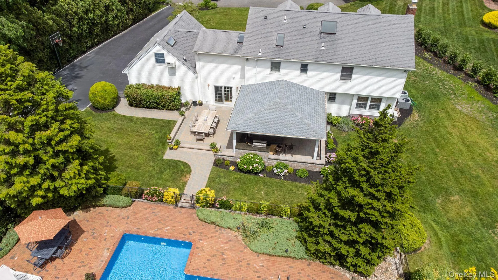 17 Lemark Court, Brookhaven, NY, 4 Bedrooms Bedrooms, 8 Rooms Rooms,2 BathroomsBathrooms,Residential,For Rent,Lemark,0,1047680 17 Lemark Court, Brookhaven, NY, 4 Bedrooms Bedrooms, 8 Rooms Rooms,2 BathroomsBathrooms,Residential,For Rent,Lemark,0,1047680