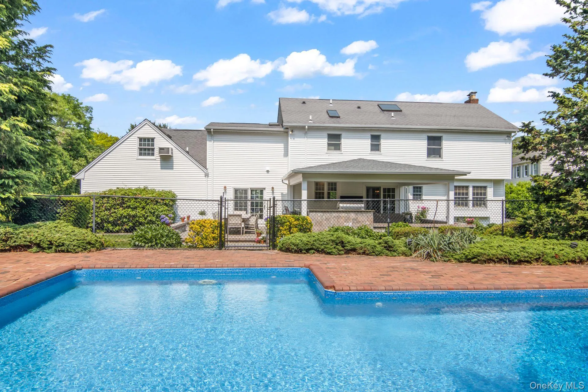 17 Lemark Court, Brookhaven, NY, 4 Bedrooms Bedrooms, 8 Rooms Rooms,2 BathroomsBathrooms,Residential,For Rent,Lemark,0,1047680 17 Lemark Court, Brookhaven, NY, 4 Bedrooms Bedrooms, 8 Rooms Rooms,2 BathroomsBathrooms,Residential,For Rent,Lemark,0,1047680